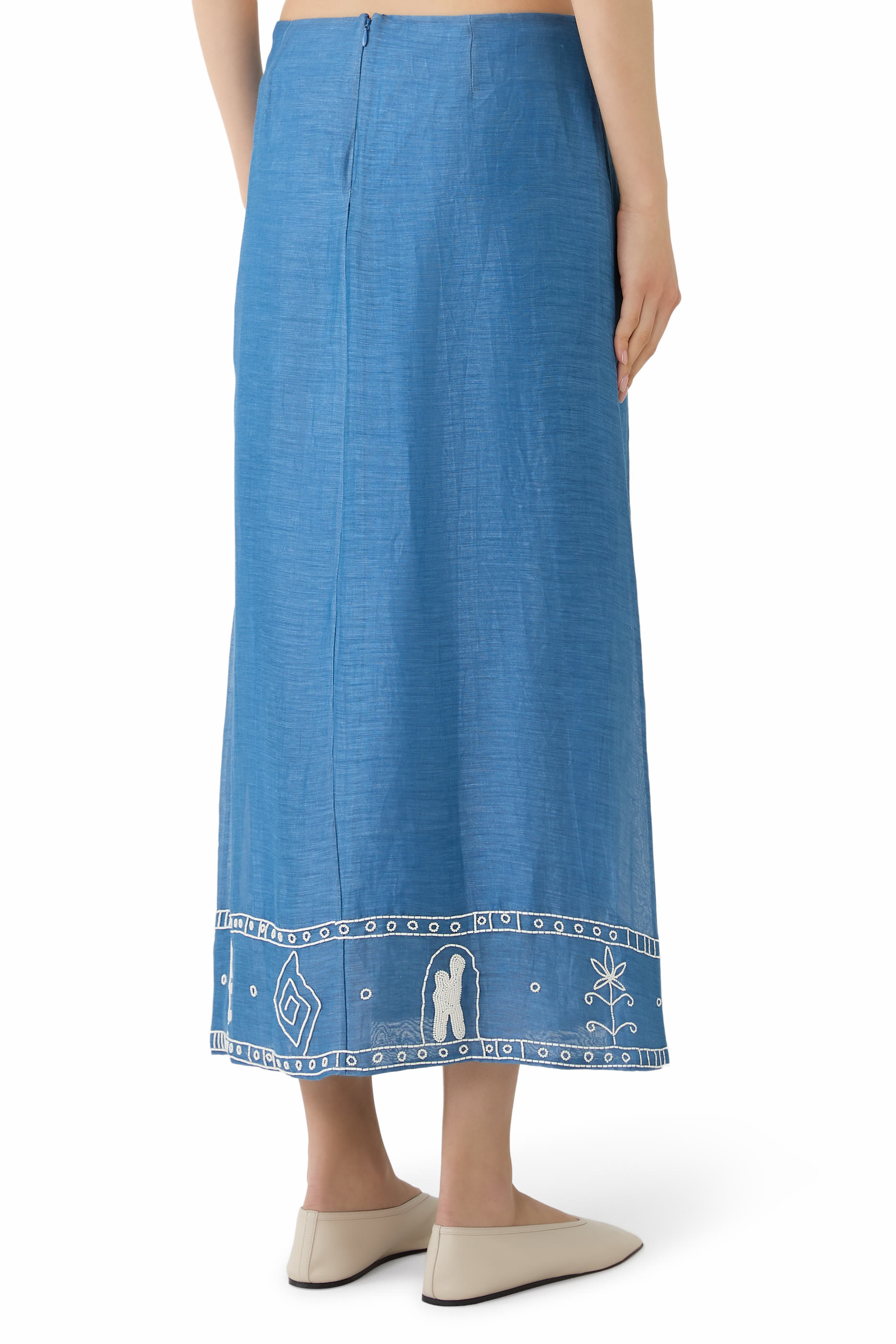 تنورة ياسمين مطرزة