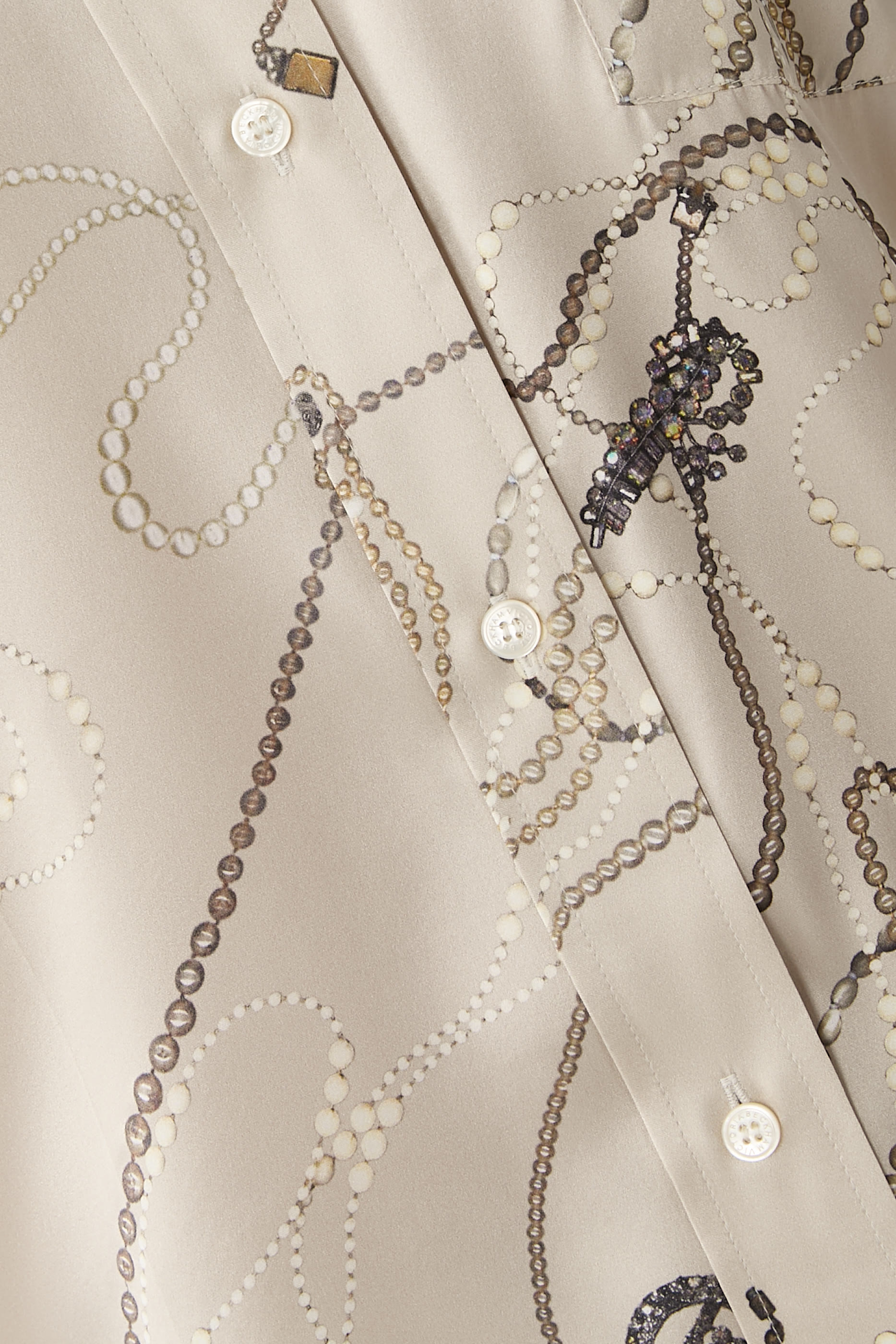 قميص بيجامة