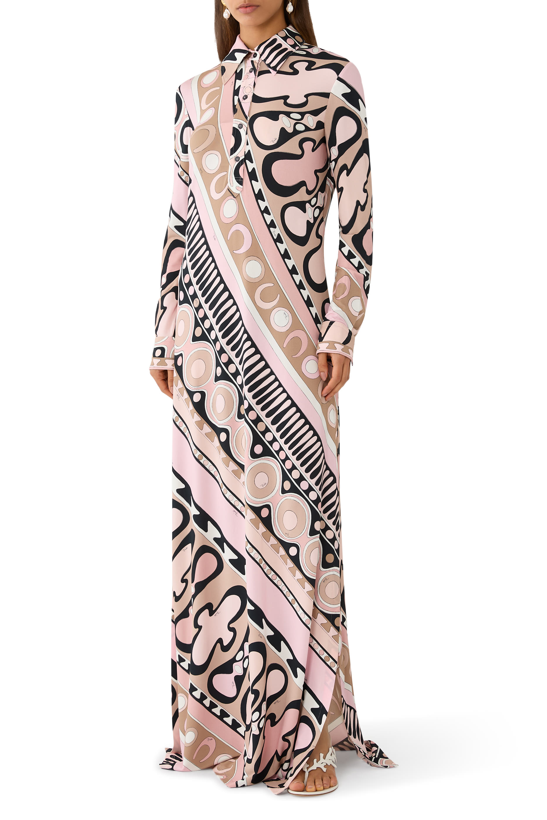 فستان بتصميم قميص بطبعة سولاي