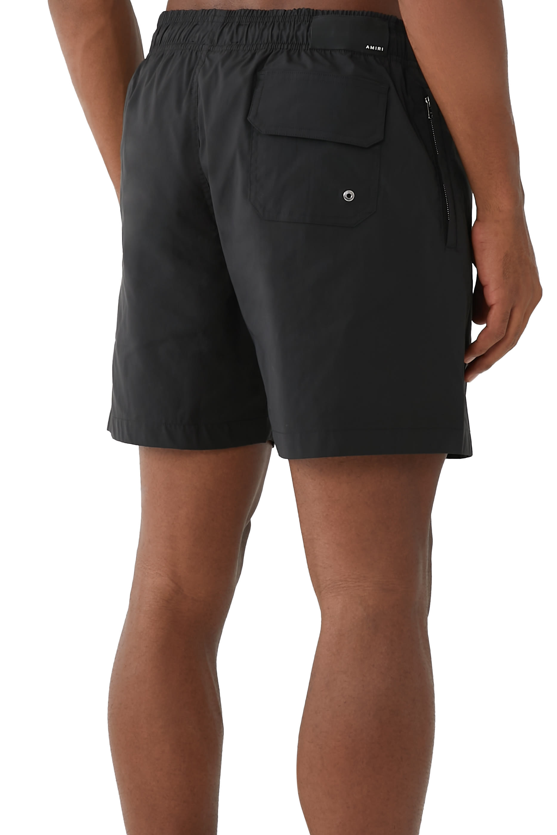 شورت سباحة بشعار الماركة