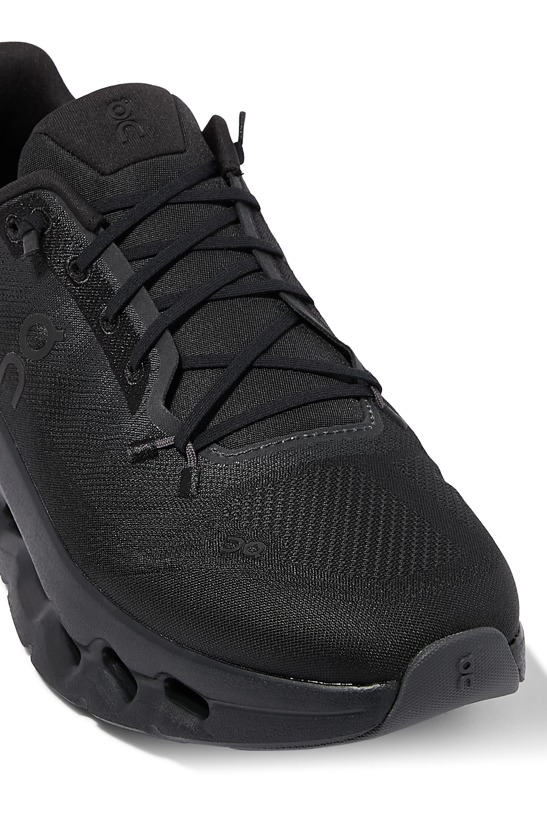 سنيكرز كلاود لايت