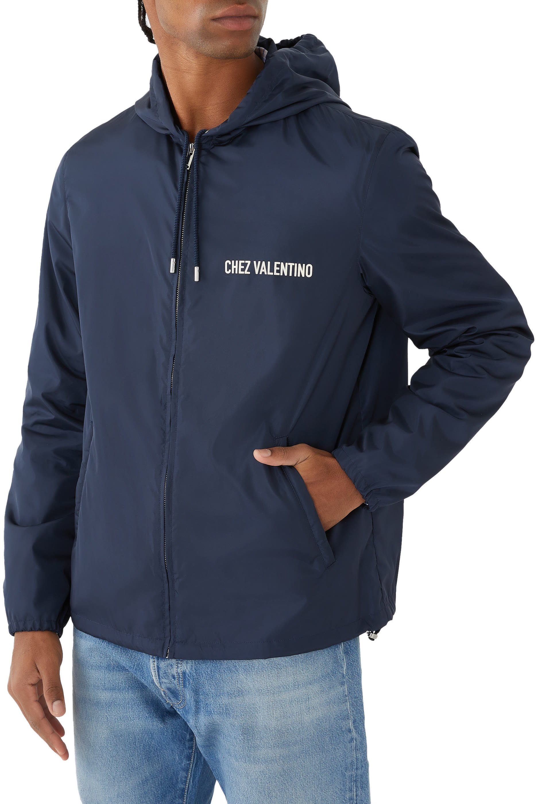 جاكيت بطبعة شي فالنتينو