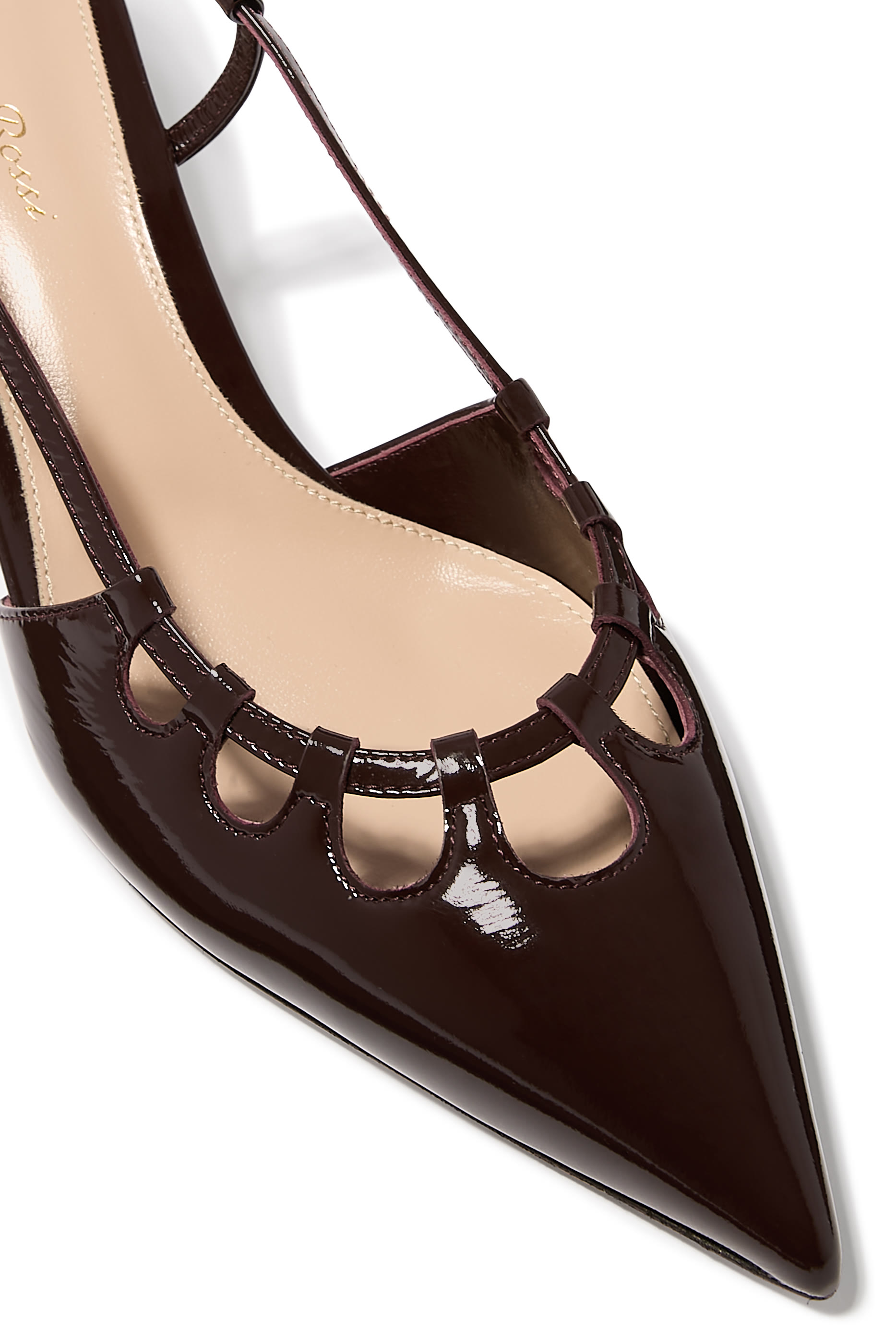 حذاء كلاسيكي إلويز بسير خلفي 55