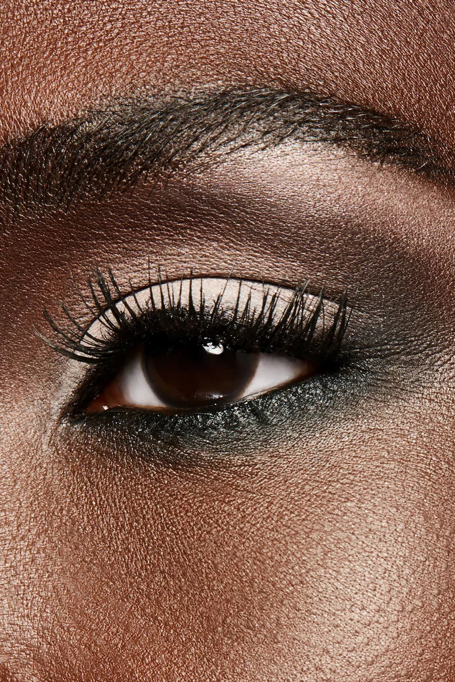 برايمر/ظل عيون كريمي بينت بوت برو يدوم طويلاً