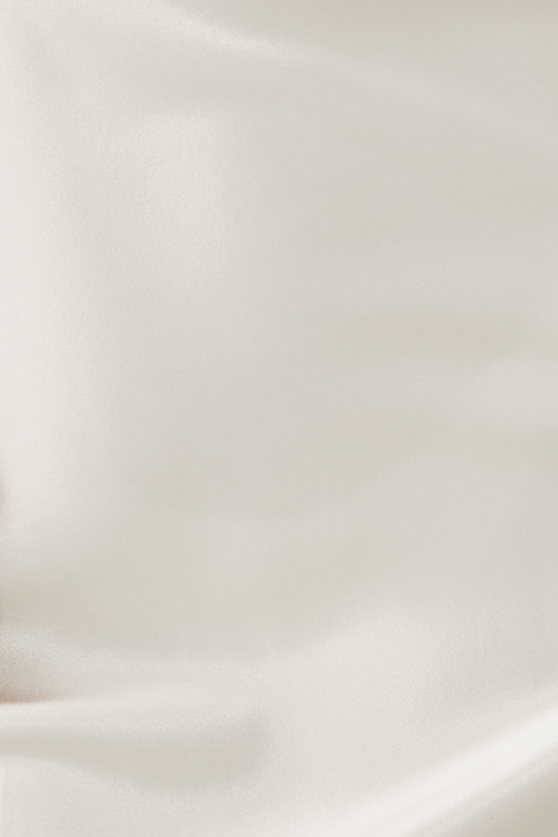 فستان متوسط الطول بياقة مطوية حرير ستان