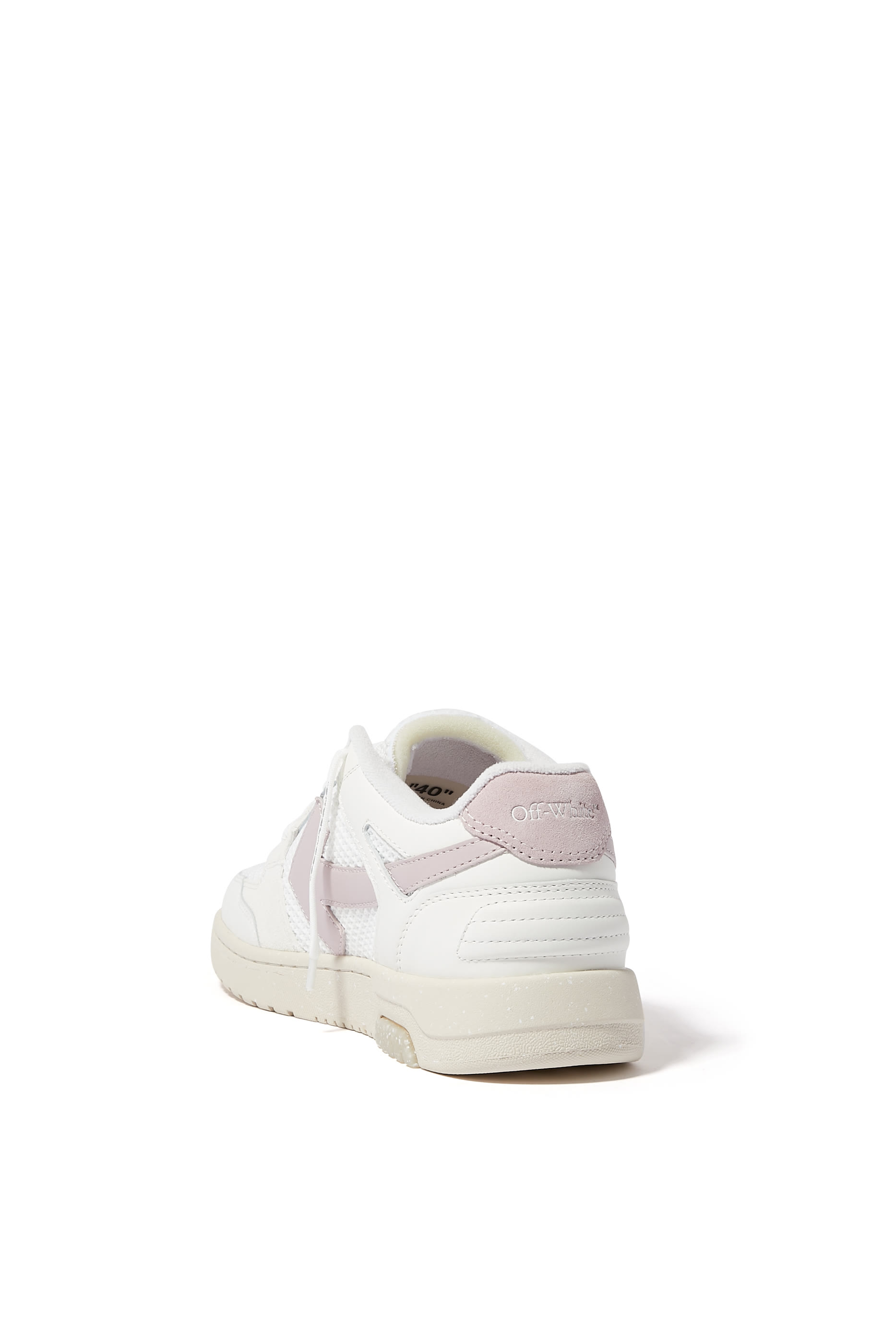 سنيكرز أوت اوف أوفيس رفيع