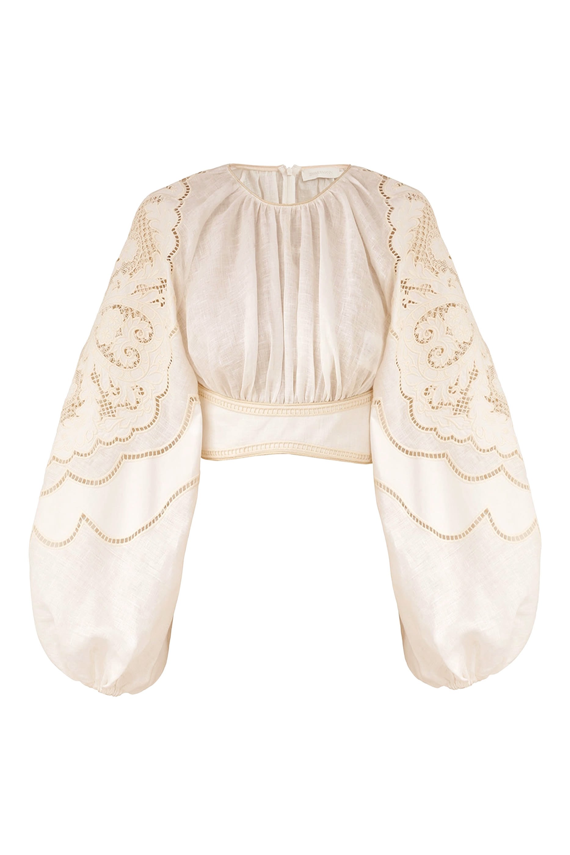 بلوزة دايلايت مطرزة