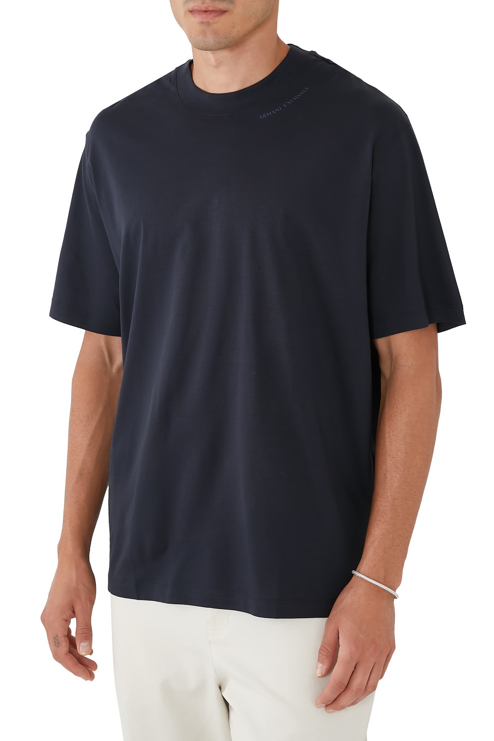 تيشيرت جيمنازيوم بياقة ضيقة