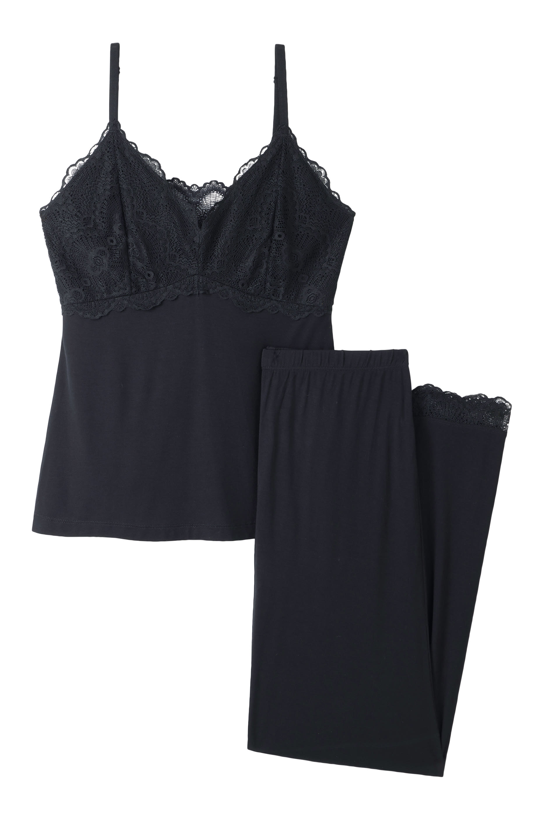 طقم بيجامة كامي بتفاصيل دانتيل جيرسيه