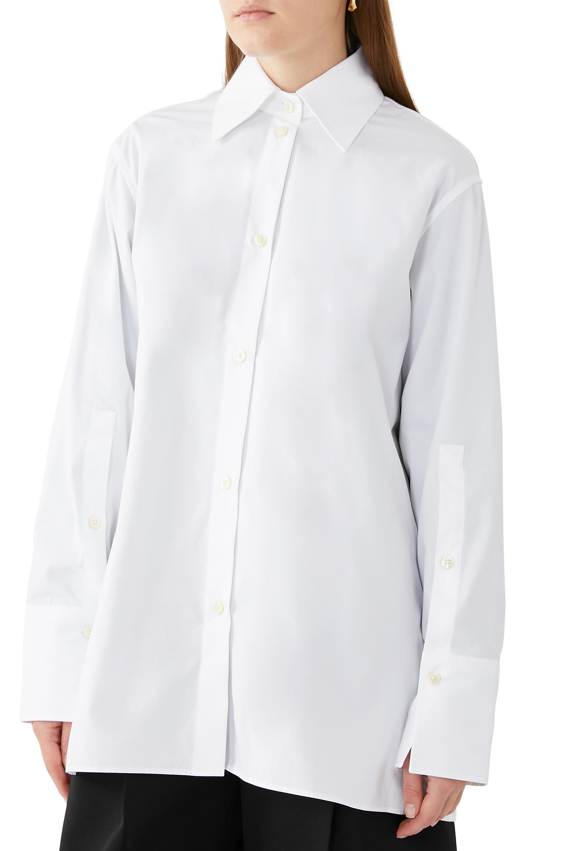 قميص بلاك بفتحة