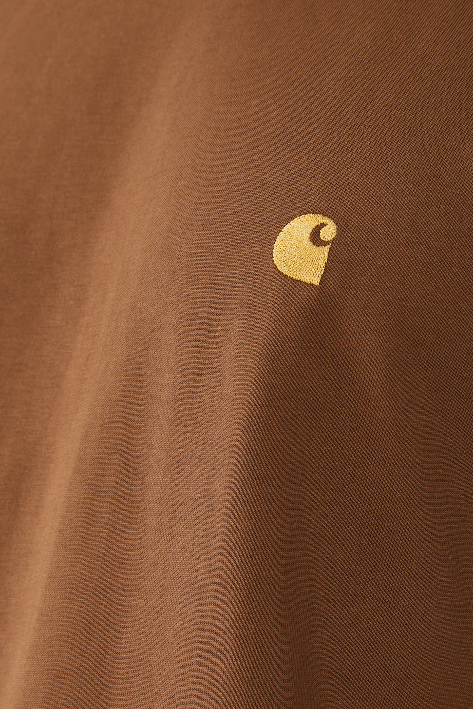 تيشيرت تشيس بأكمام قصيرة