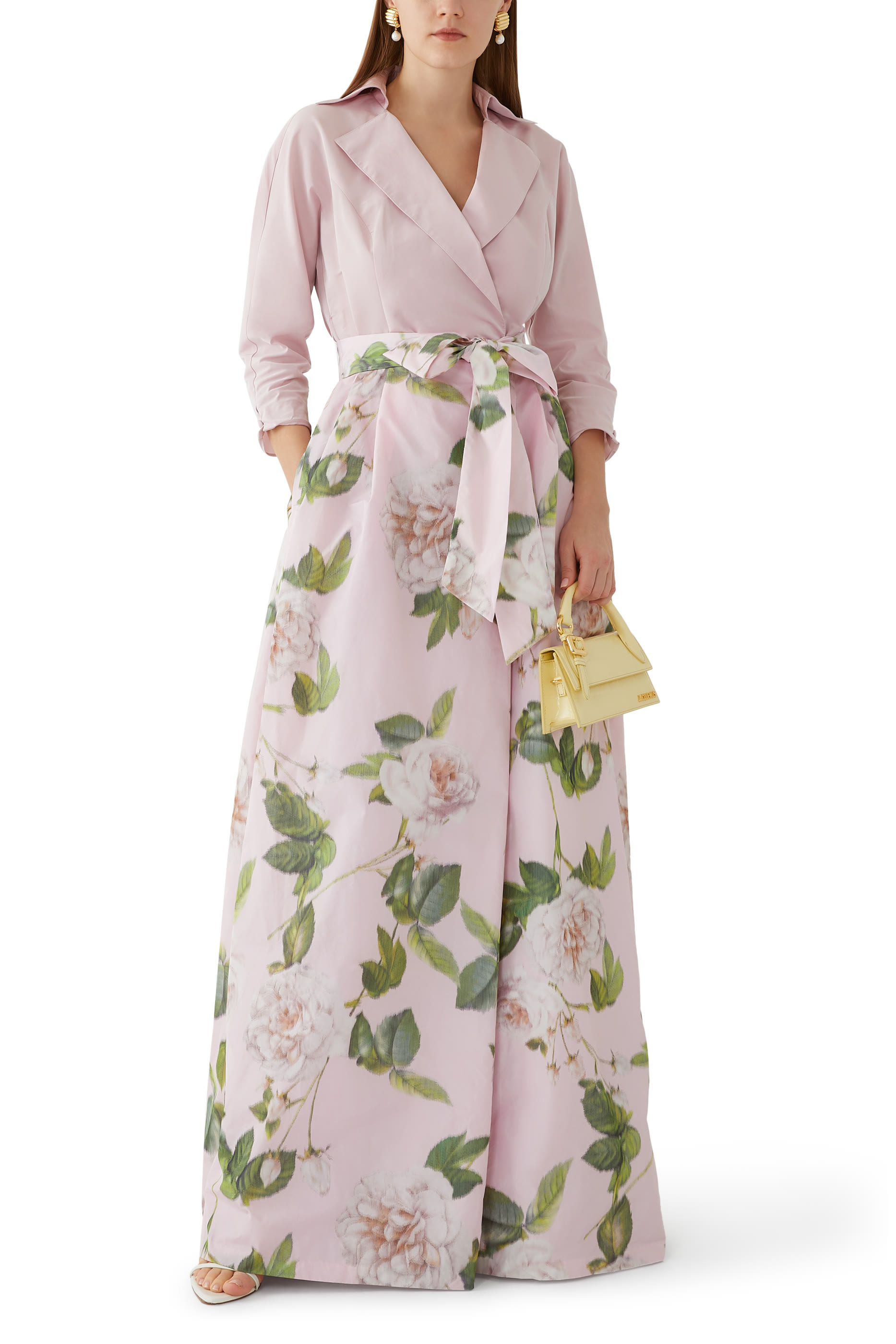 فستان بتصميم قميص بنقشة زهور تفتا