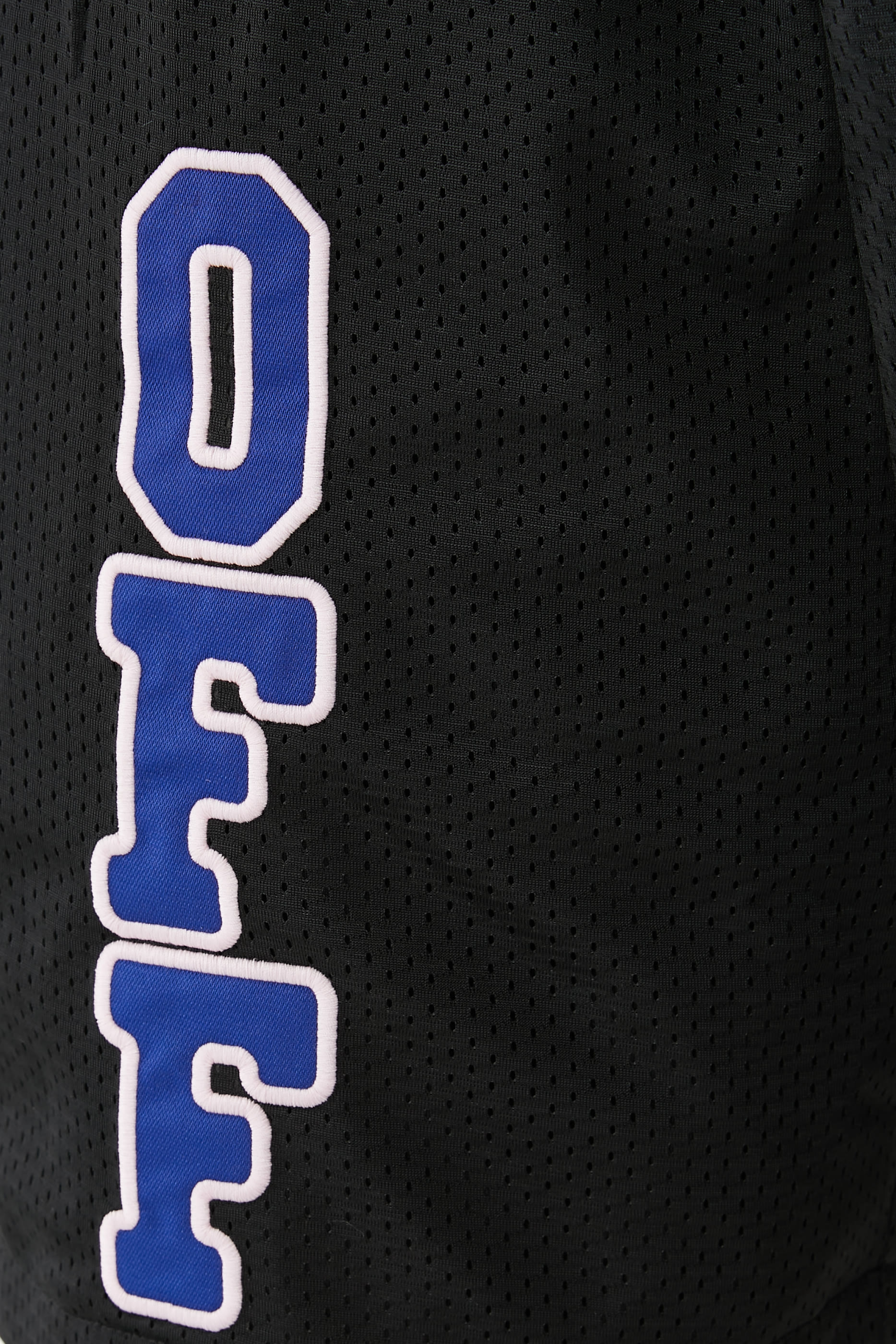 شورت باسكيت بشعار الماركة قماش شبكي