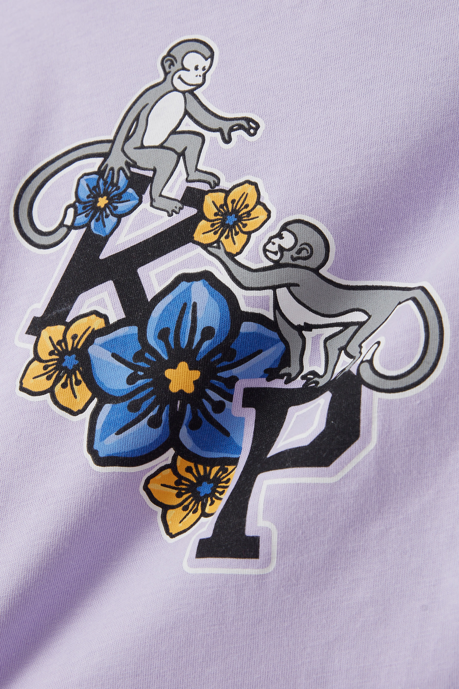 بلوزة بأكمام طويلة بطبعات قردة وزهور للأطفال