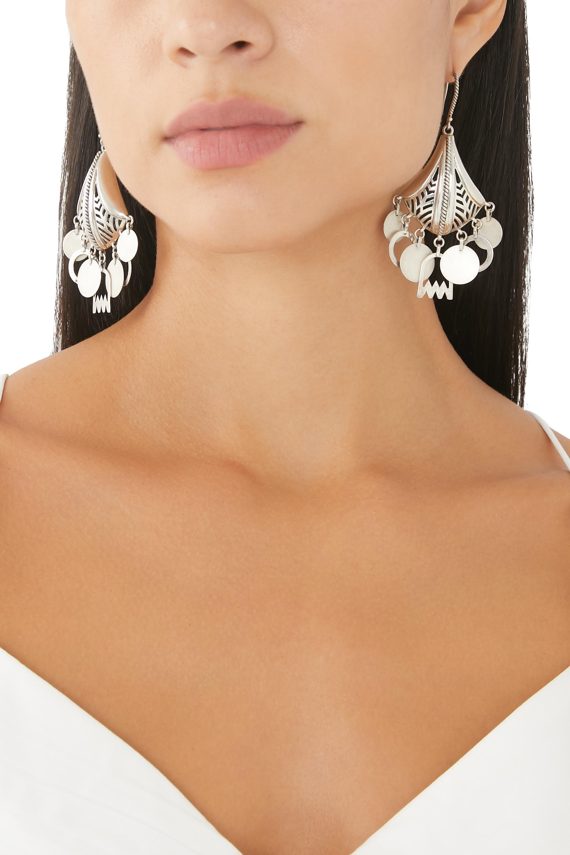 أقراط بتصميم مستوحى من الواحات