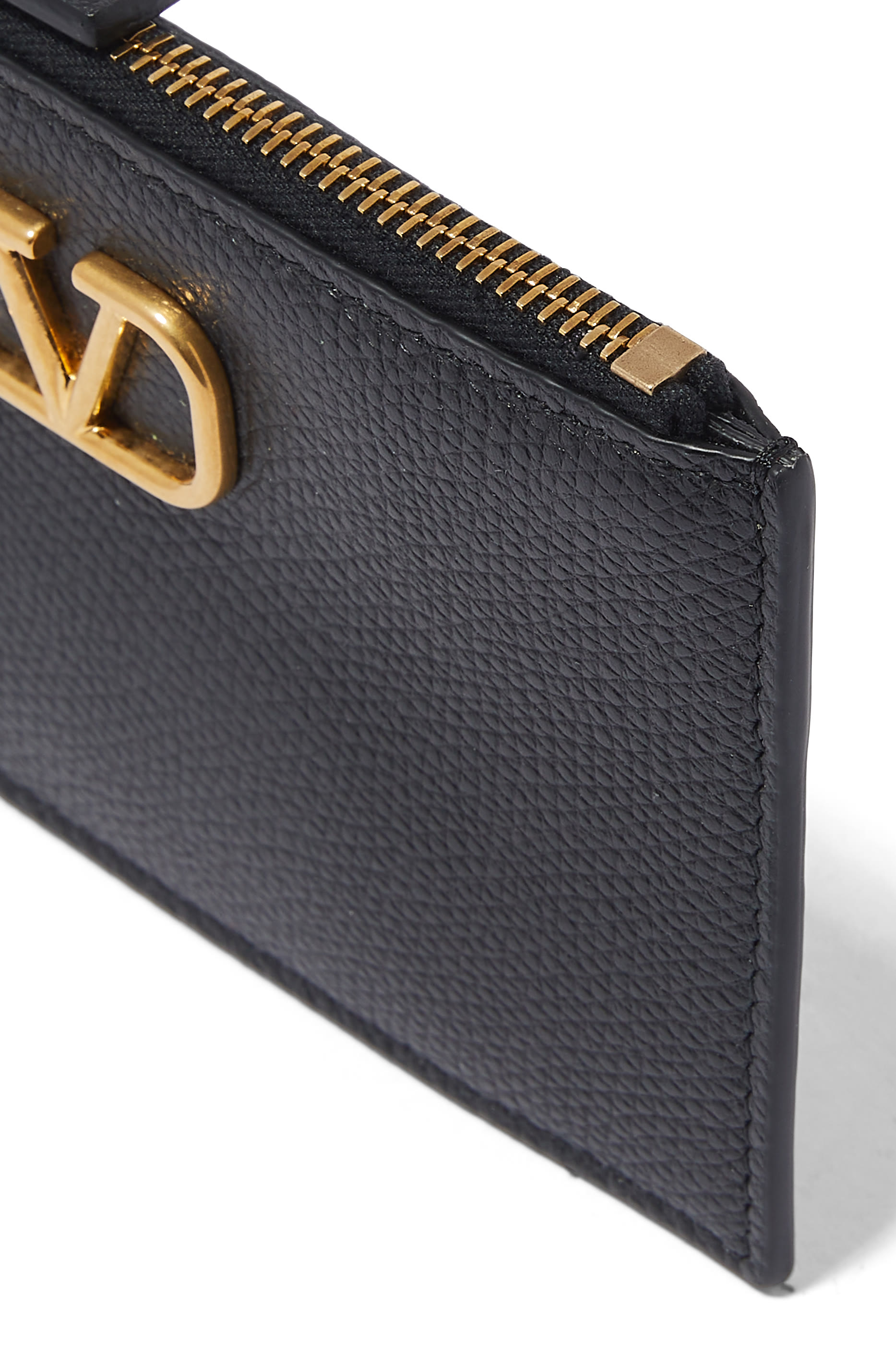 محفظة للعملات المعدنية بحلي هرمية