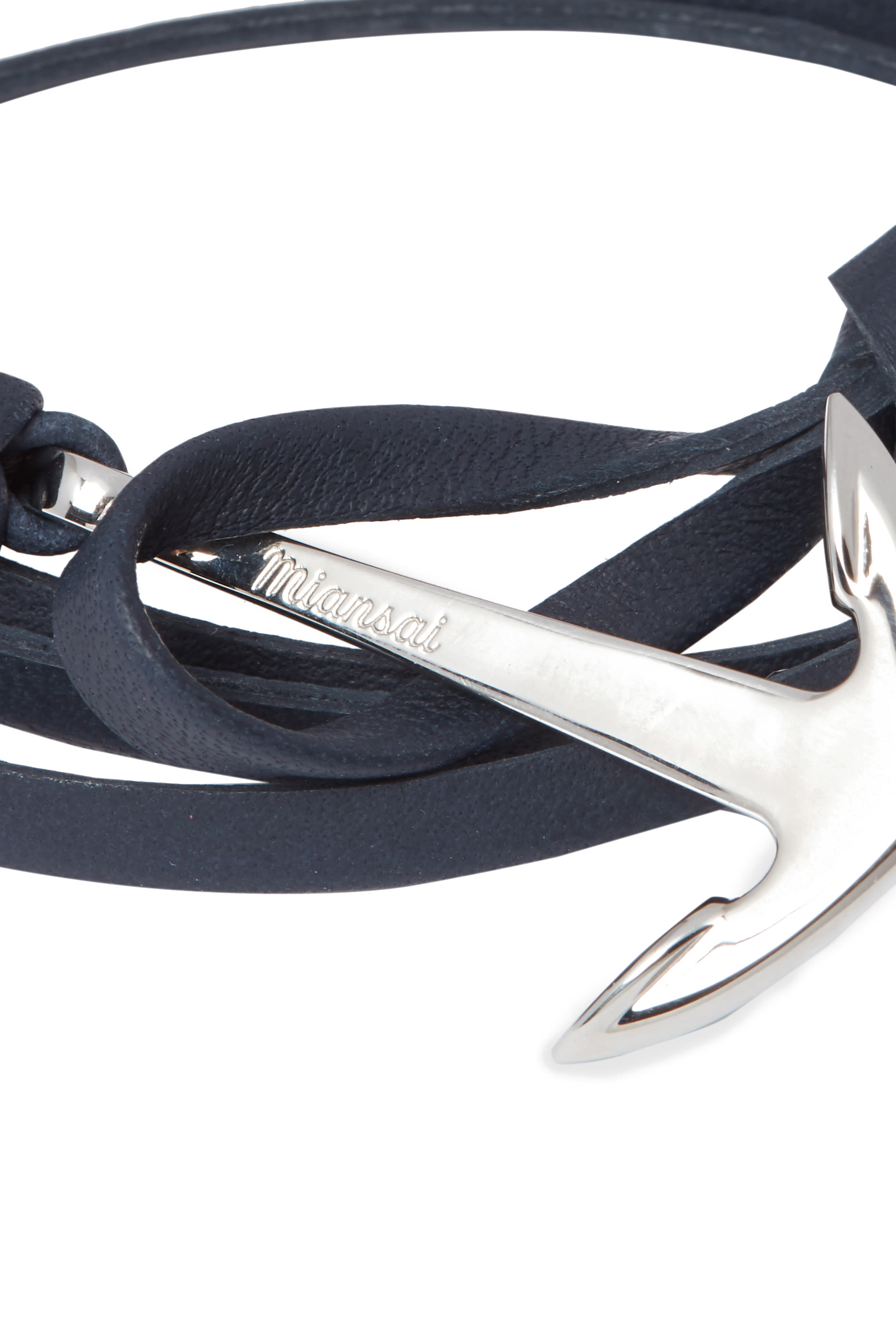 سوار بتصميم حبل ملفوف ومرساة