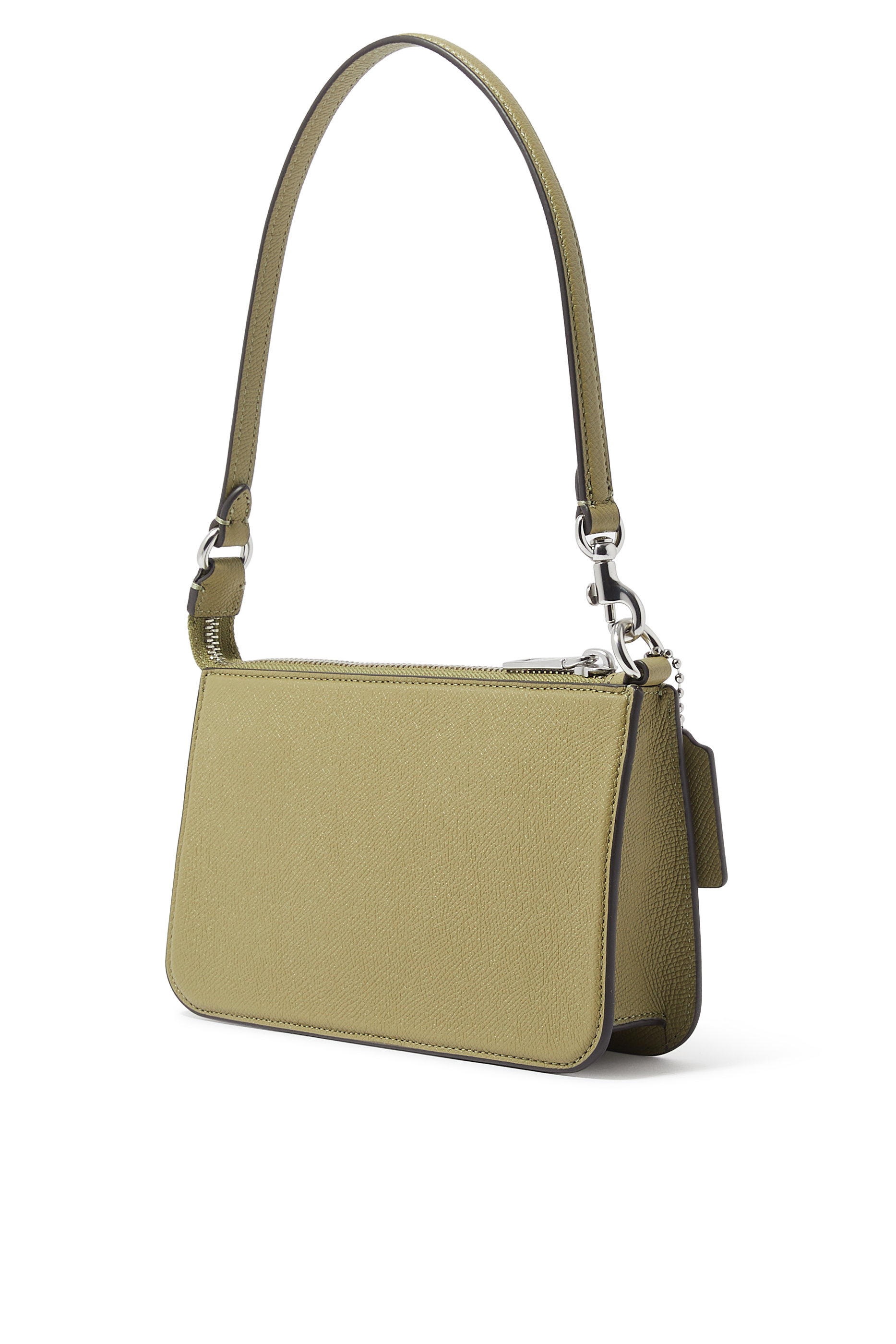 حقيبة صغيرة جلد