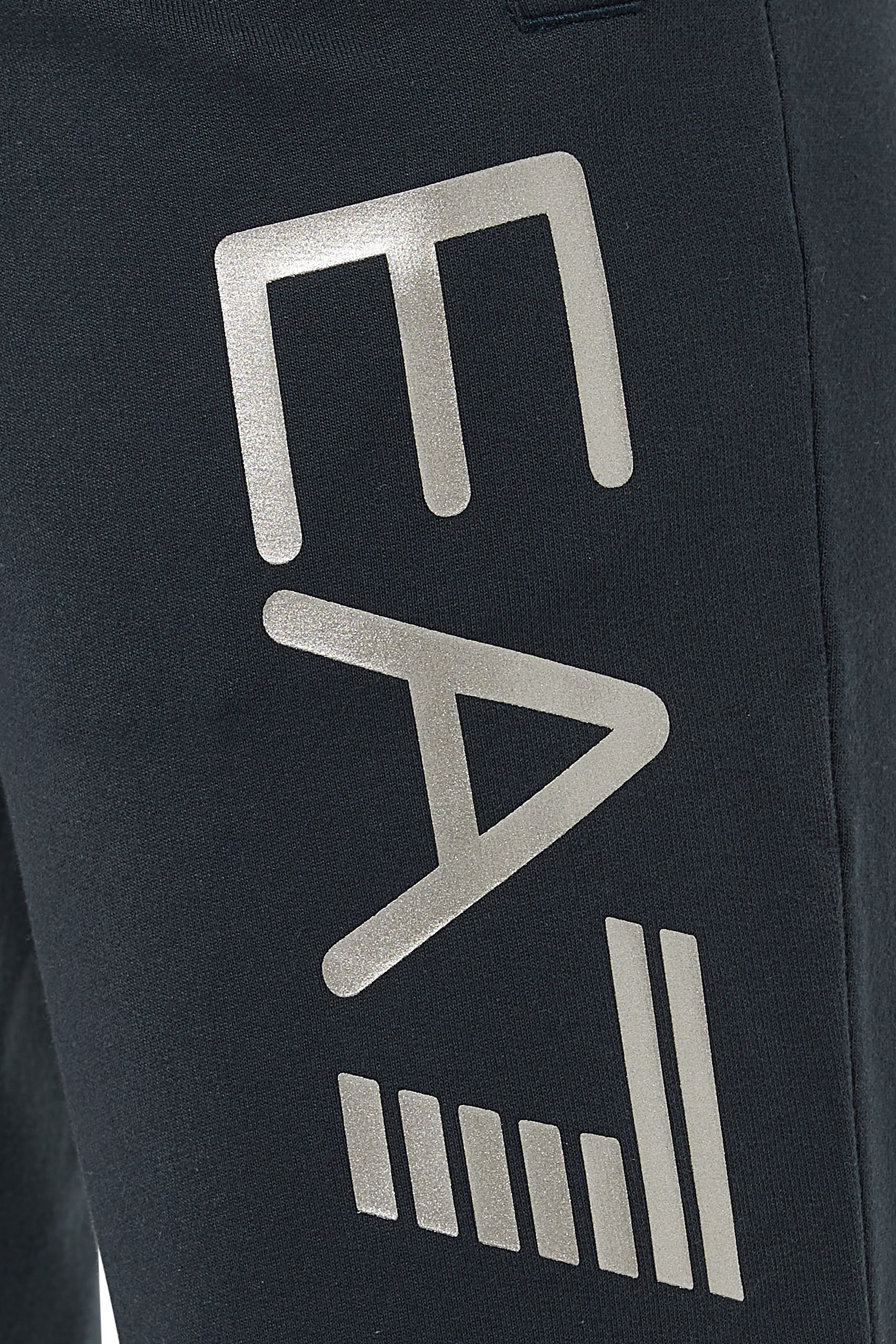 بنطال رياضي بشعار EA7