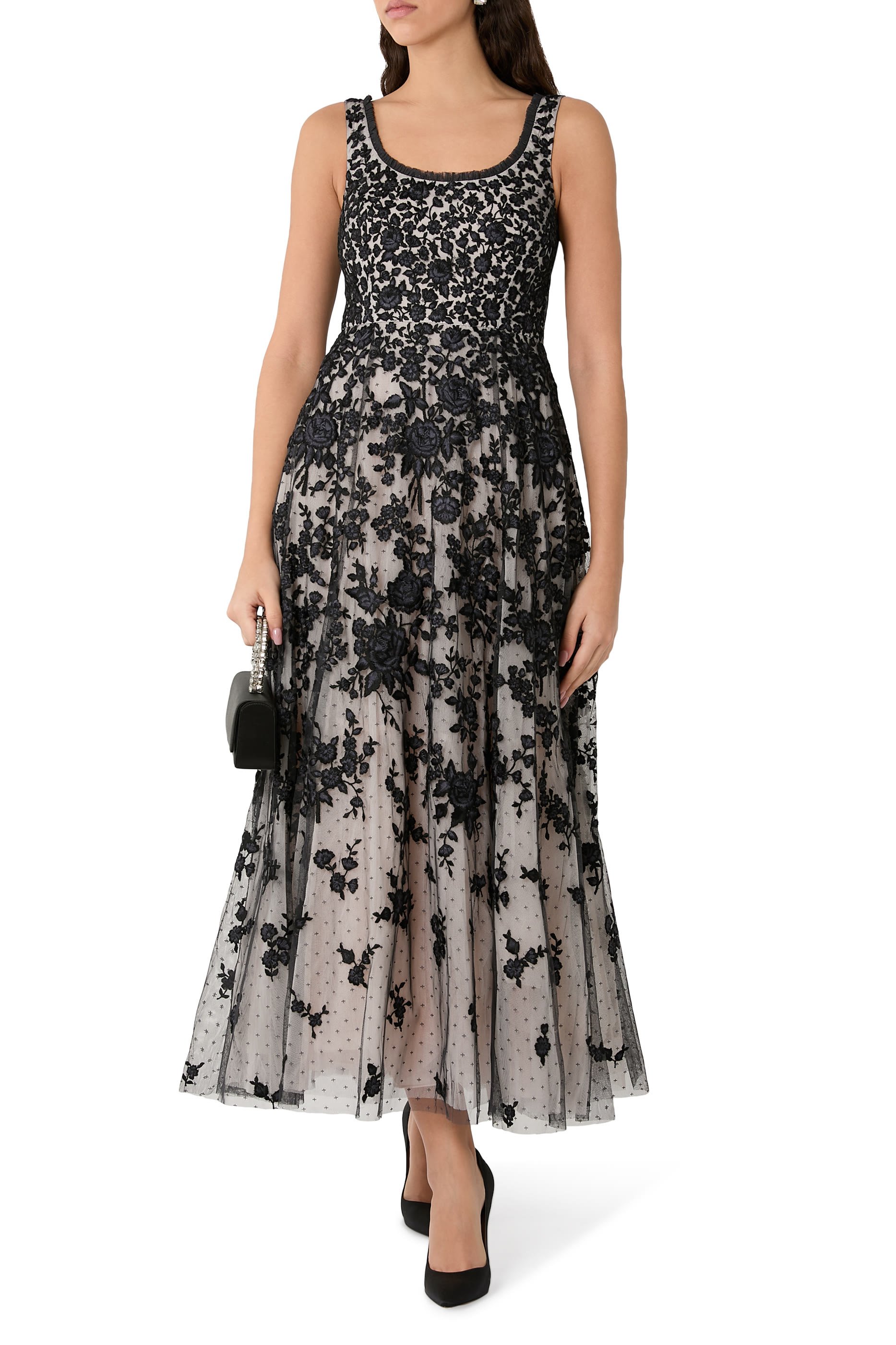 فستان سهرة روزا بطول الكاحل بياقة عميقة