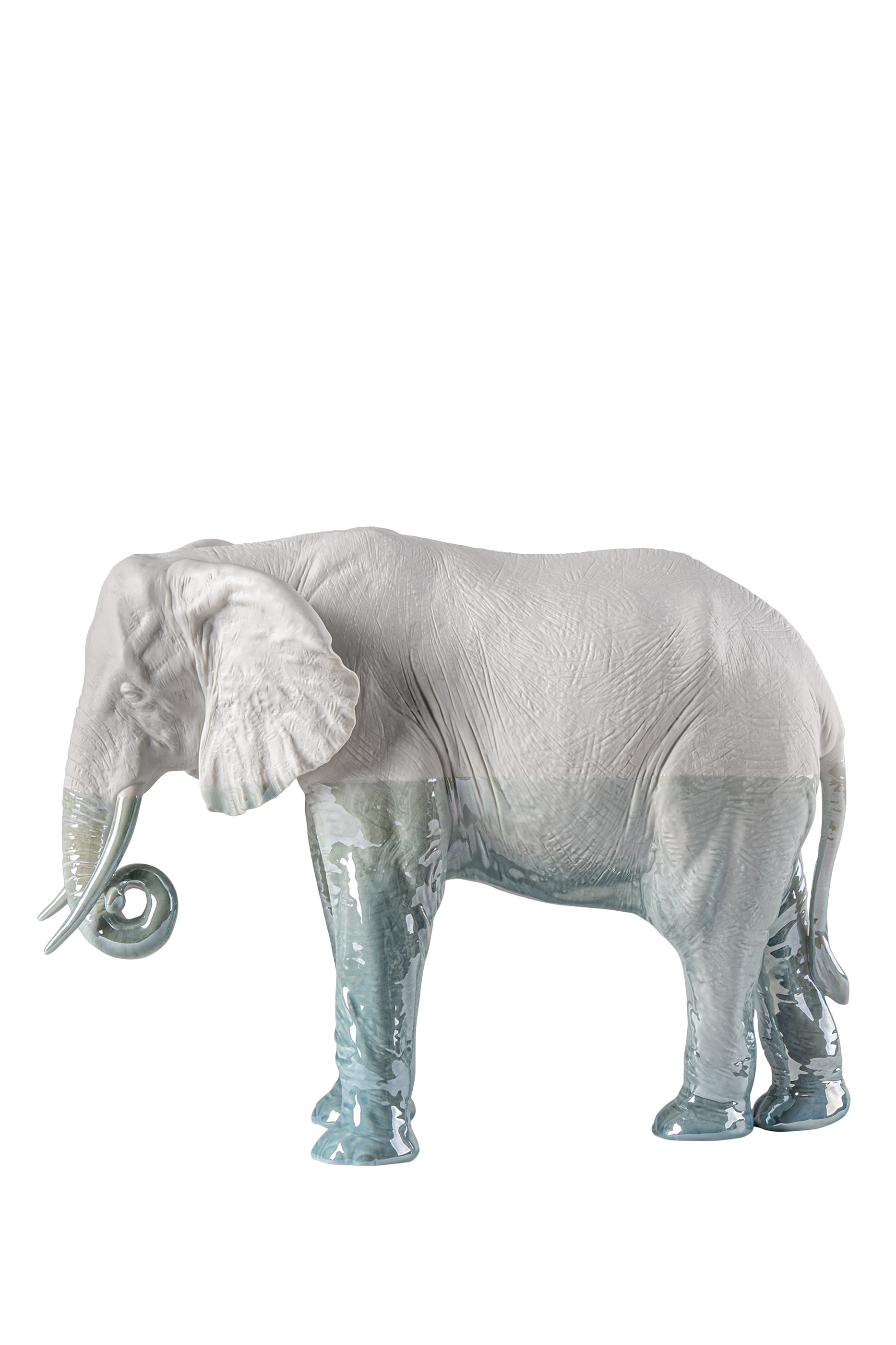 قطعة ديكور منحوتة أندرواتر بتصميم فيل