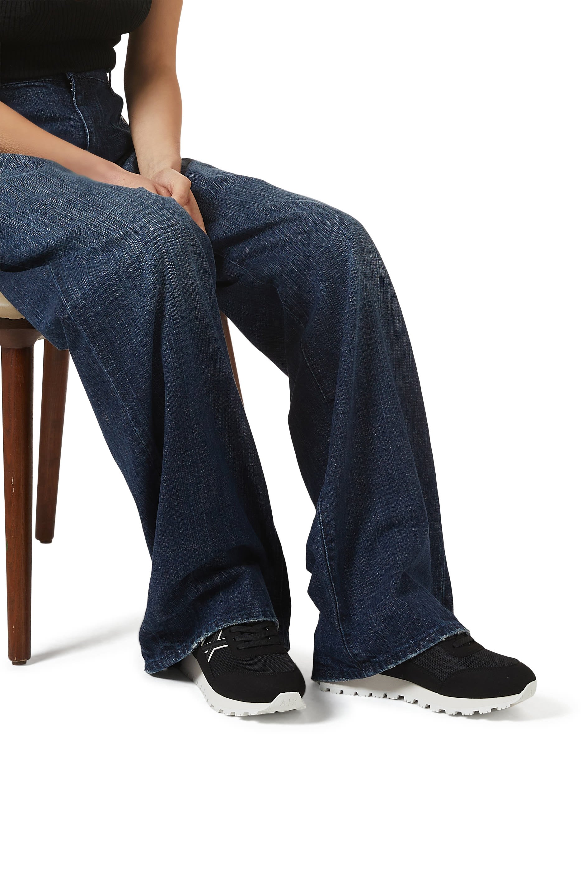 Drop Side AX Logo Sneakers