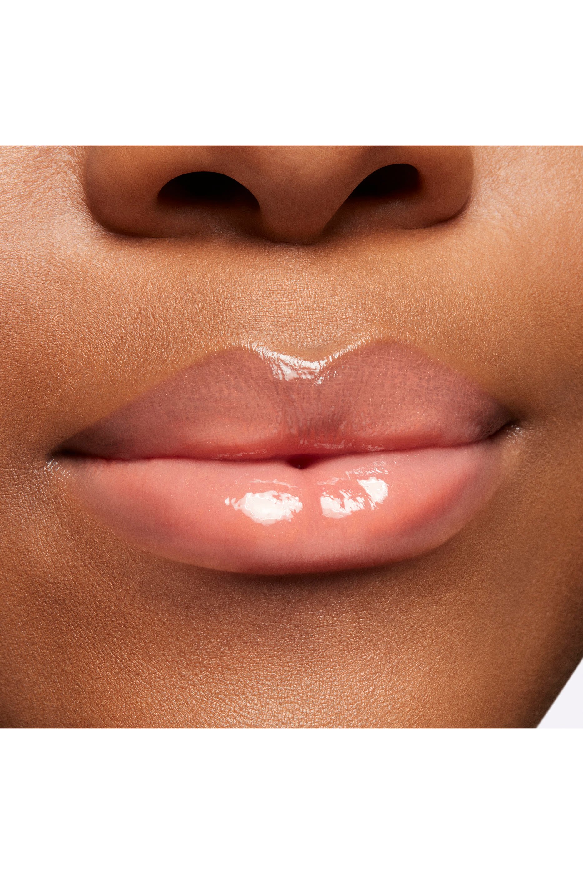 مجموعة أساسية للشفاه