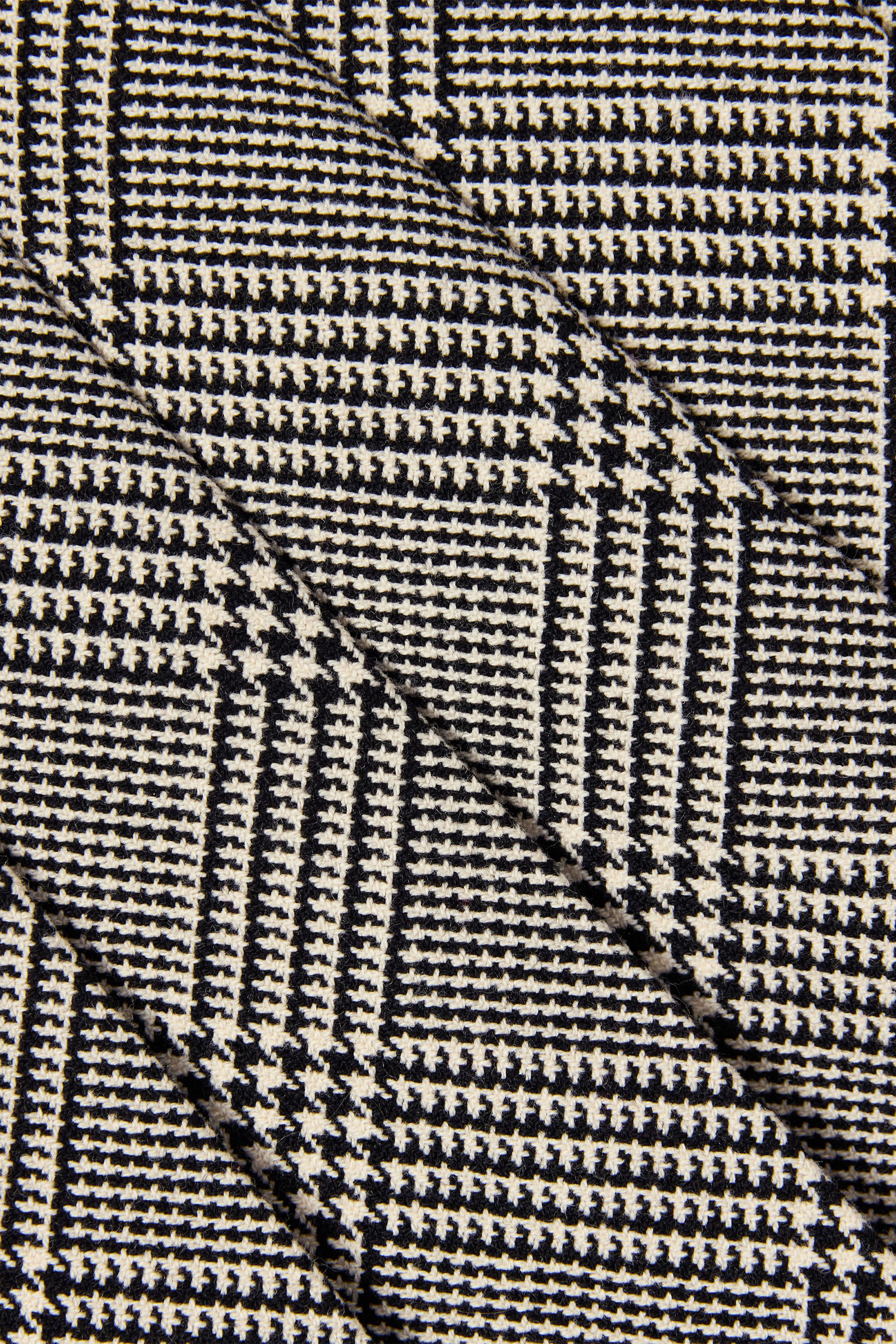 تنورة بطيات ونقشة مربعات للأطفال