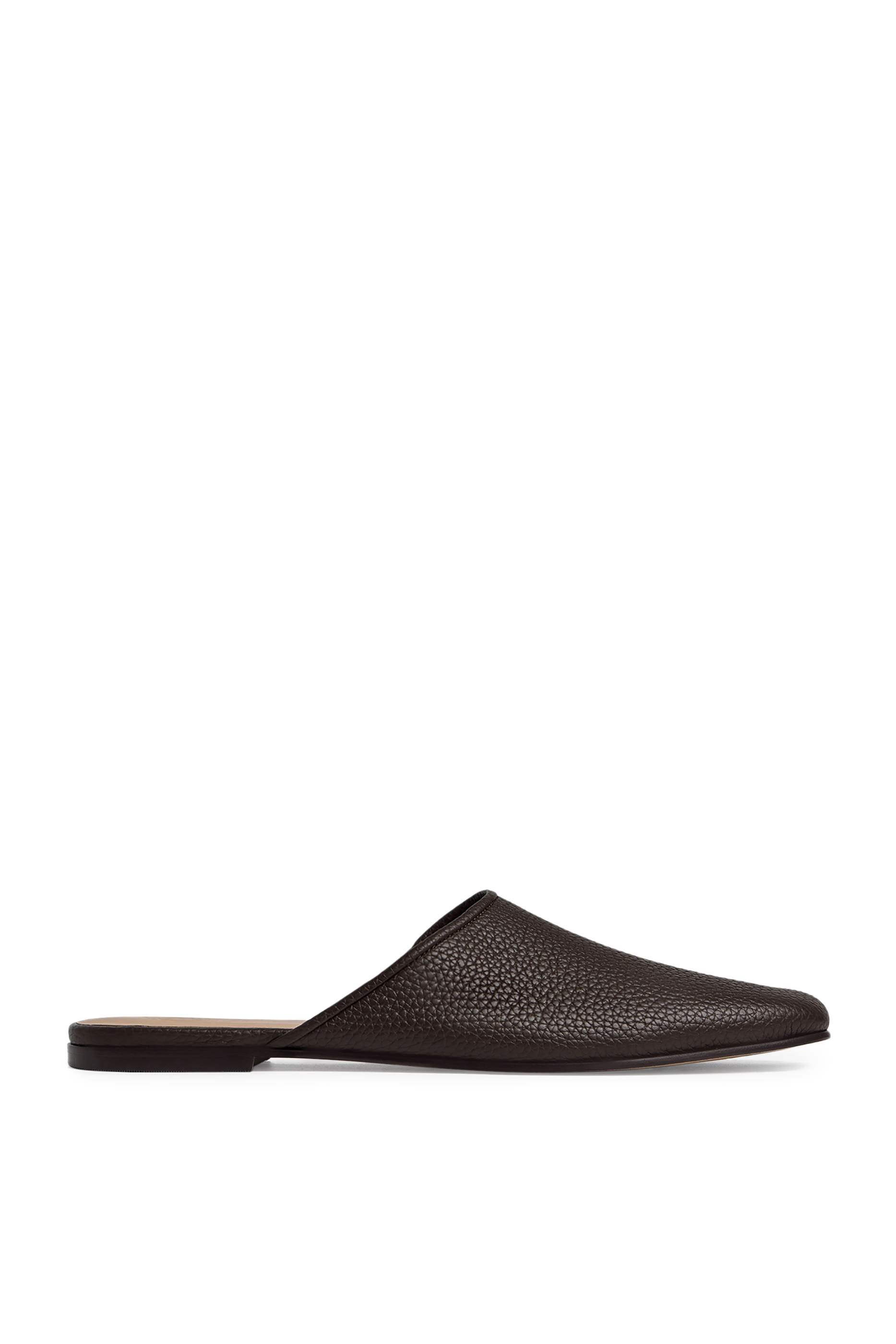 حذاء مفتوح من الخلف جلد