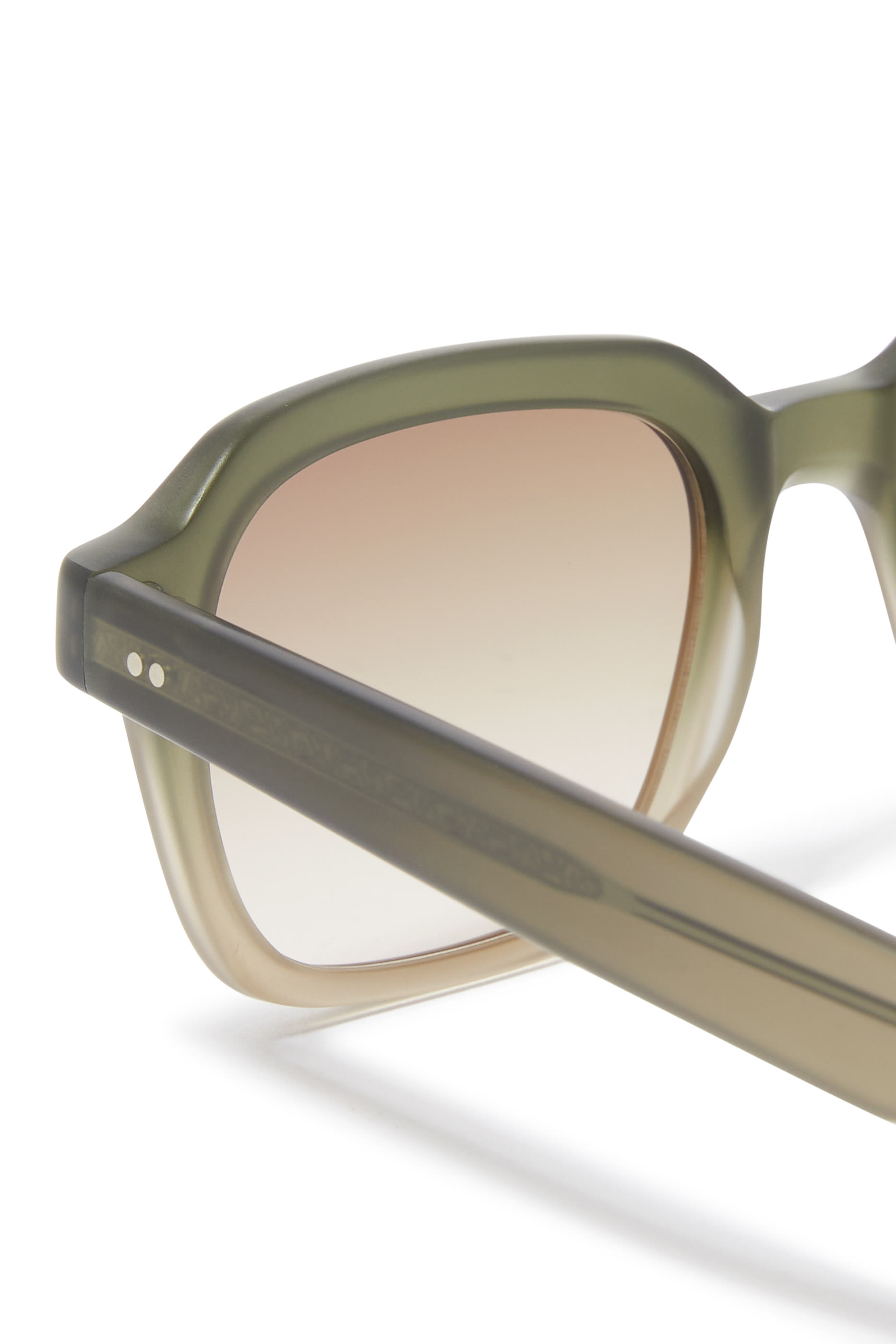 نظارة شمسية أو جي فريدي بي غير لامعة