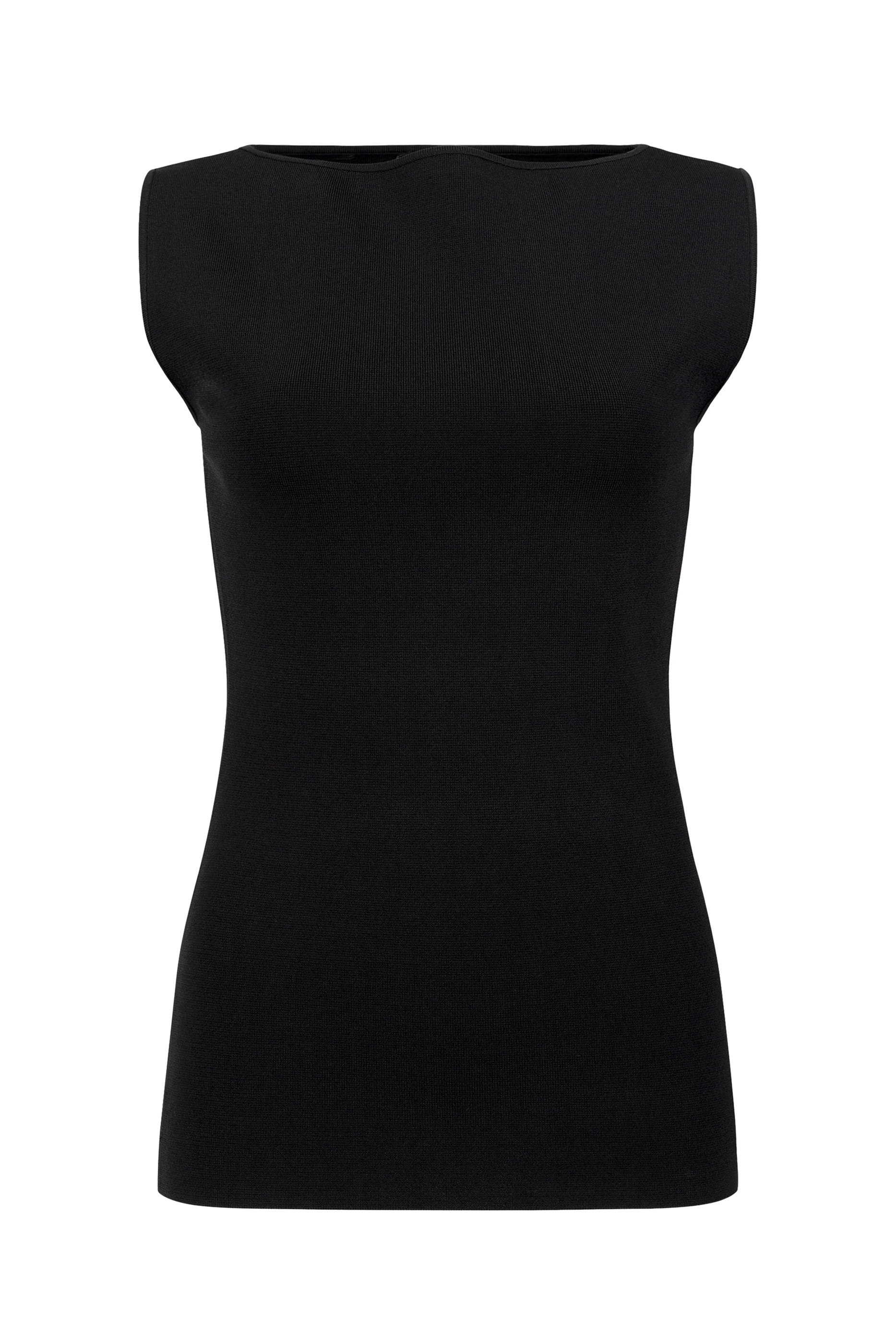 بلوزة بياقة قارب