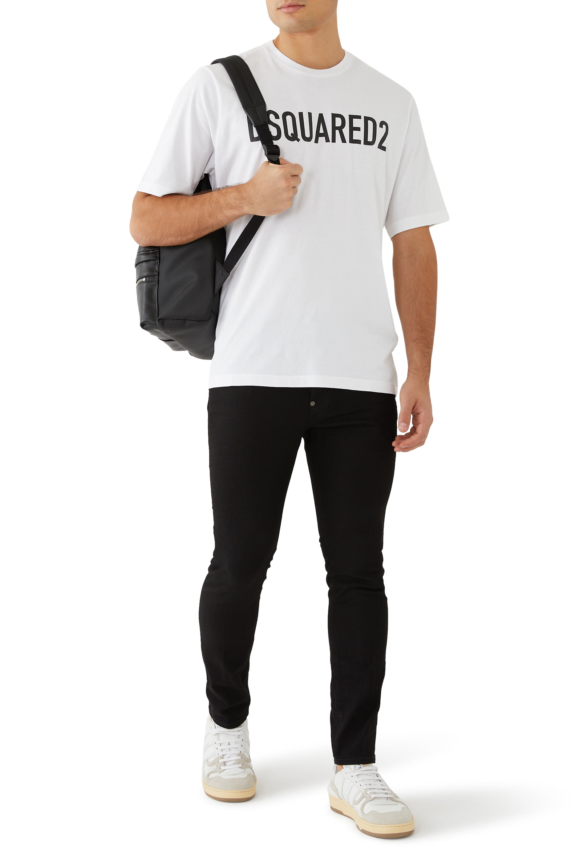 تيشيرت بشعار الماركة قطن