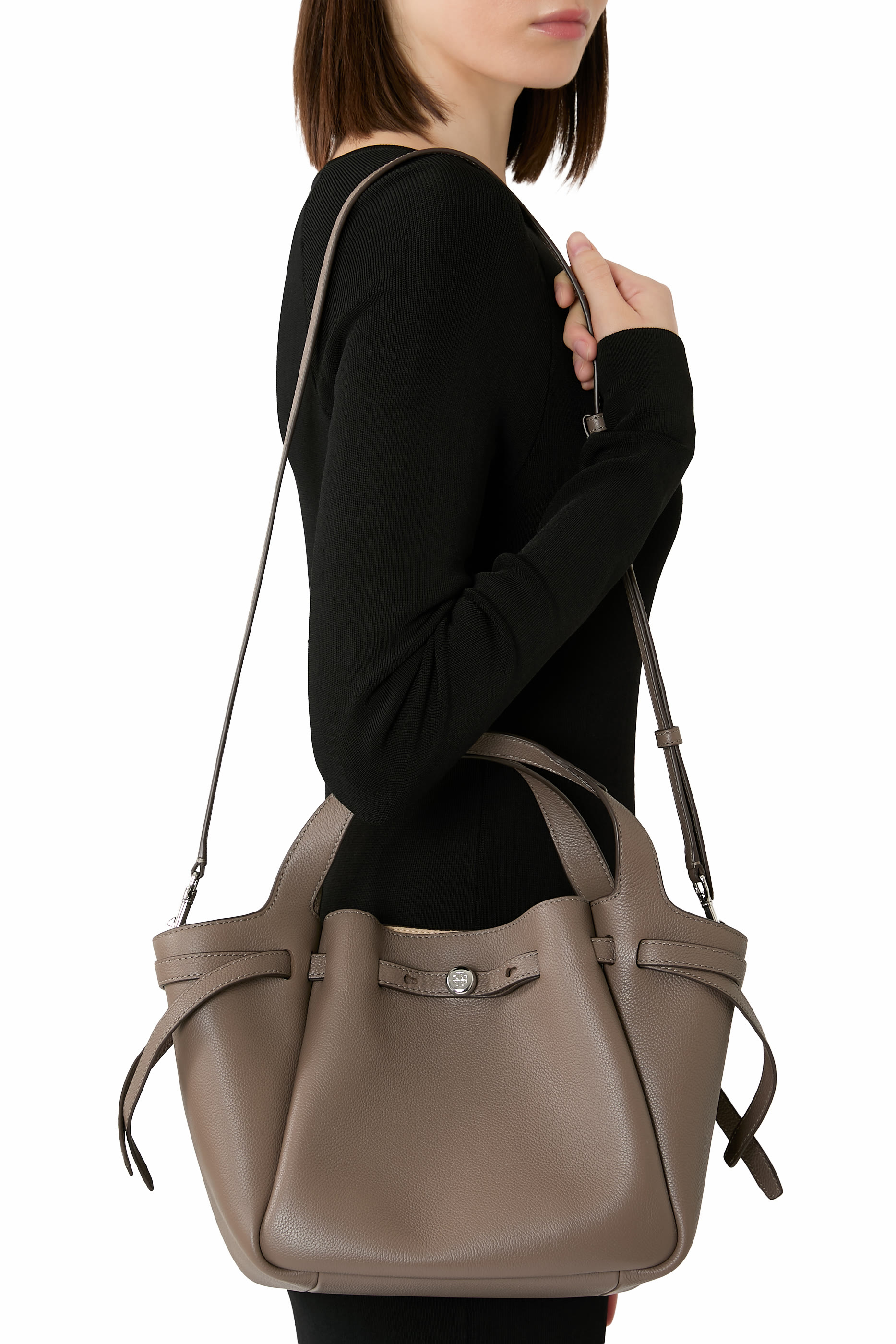 حقيبة يد رومي صغيرة