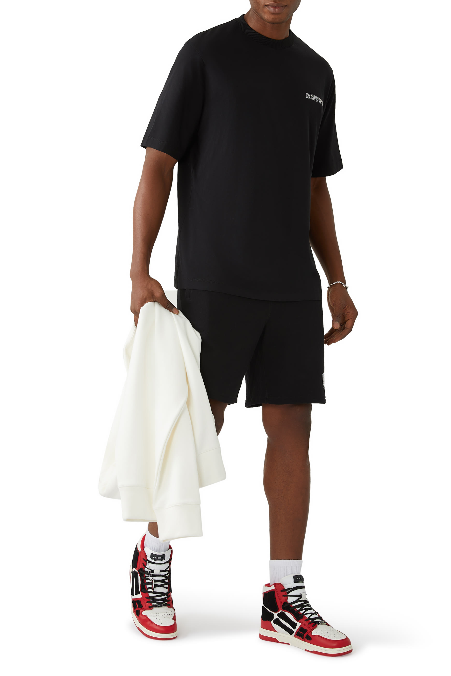 سنيكرز بتصميم أعلى الكاحل ورقع هيكل عظمي