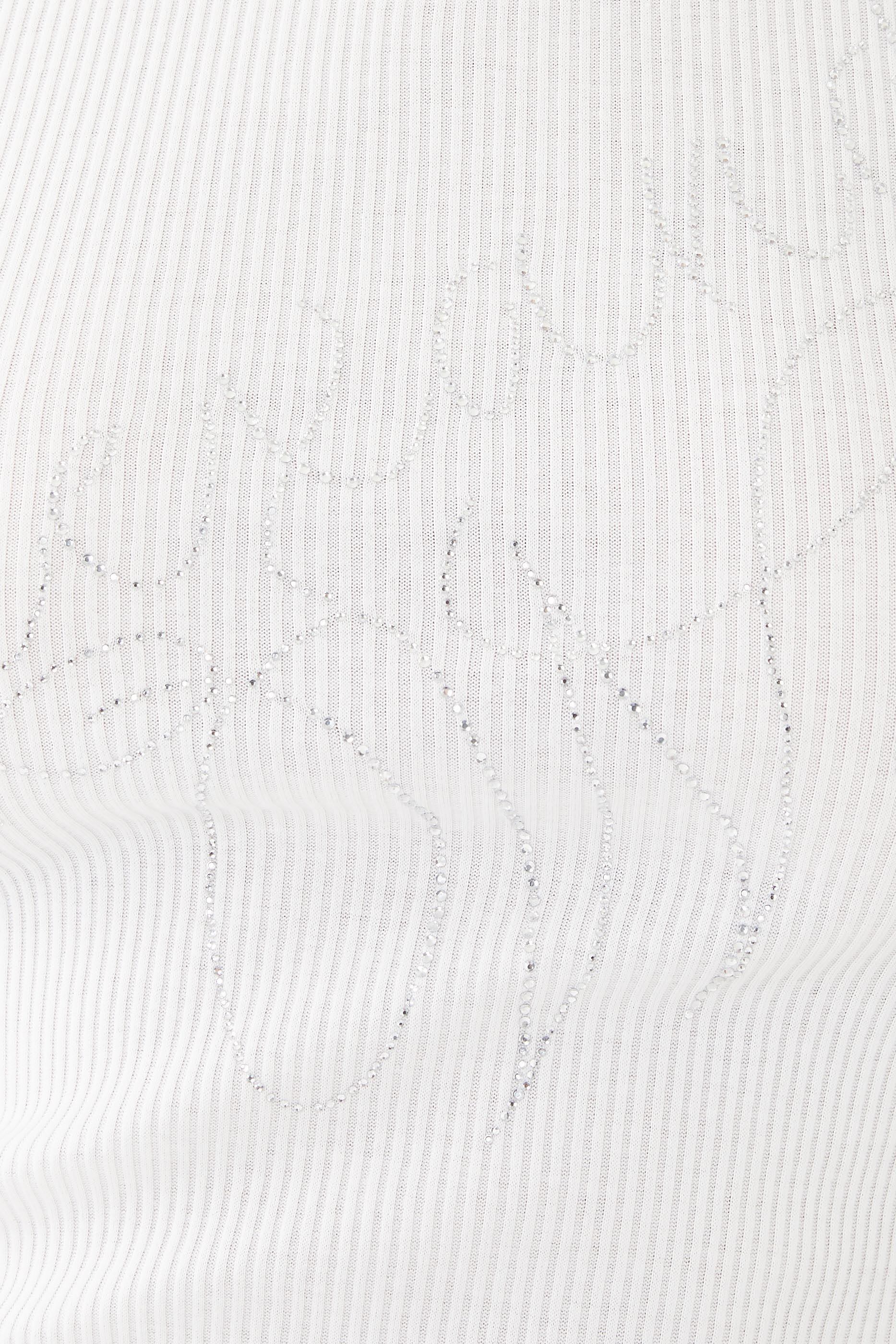 تيشيرت مرصع بكريستال مثبت حراريا