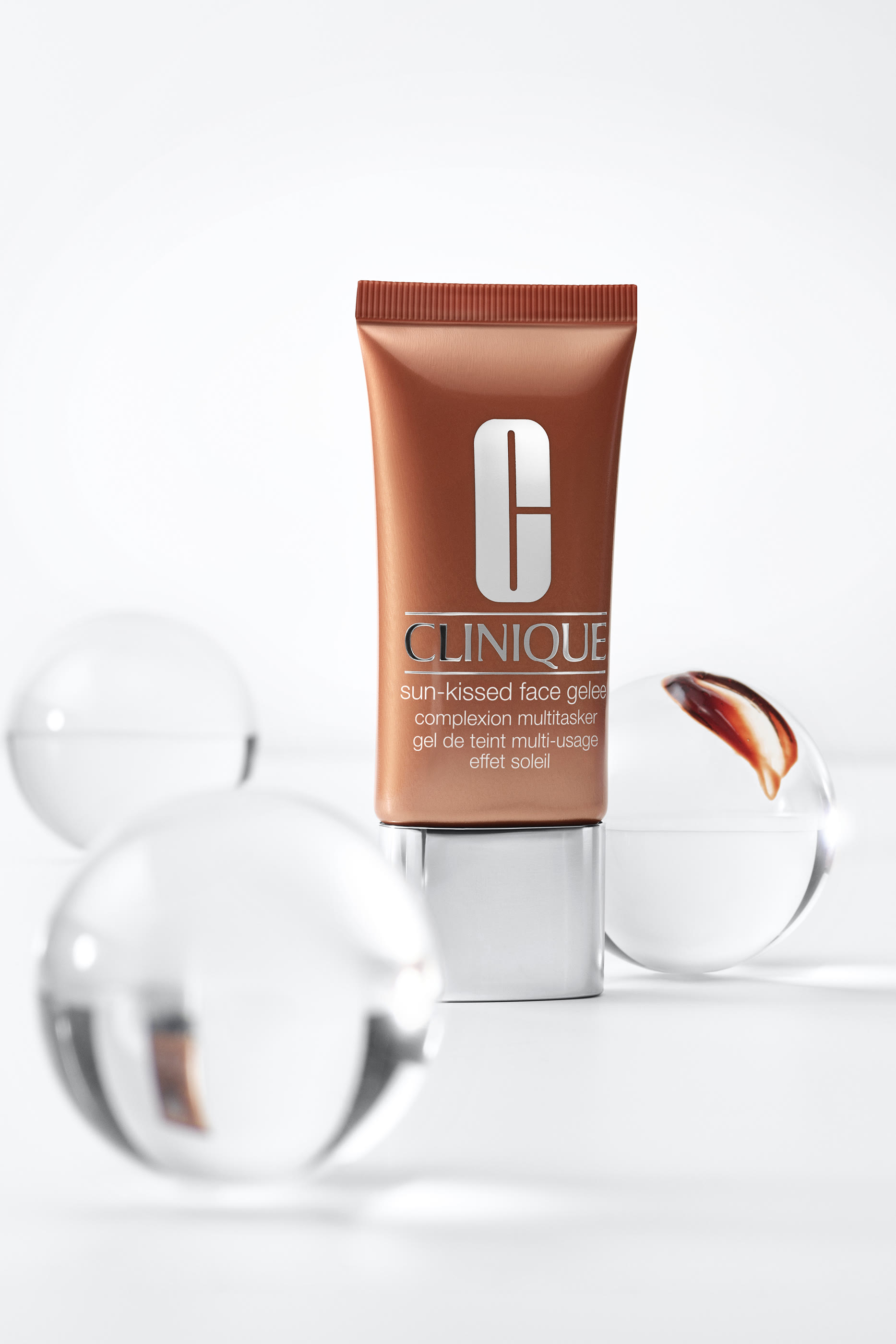 جل الوجه متعدد الاستخدامات مع تأثير برونزي