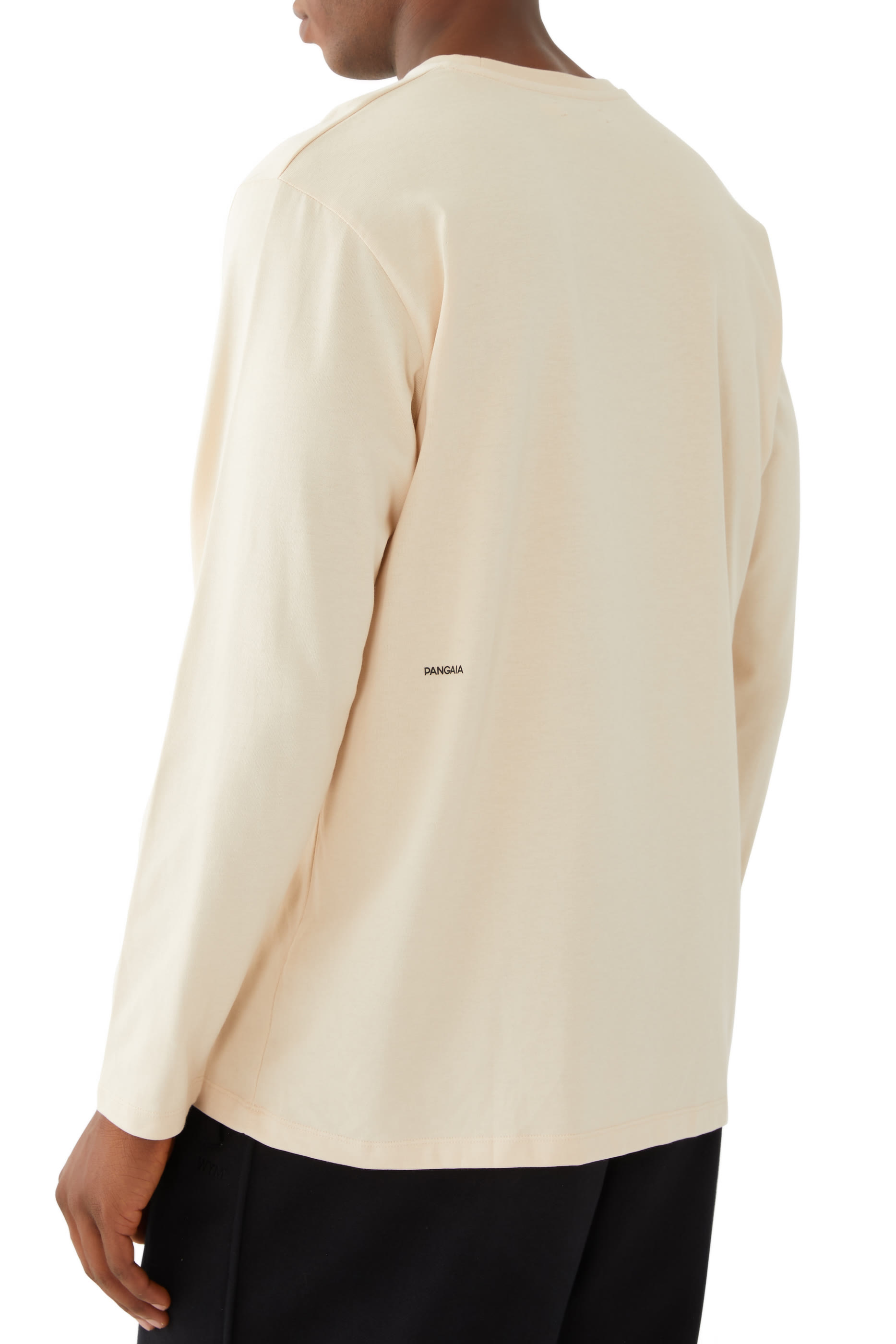 تيشيرت بأكمام طويلة بشعار الماركة