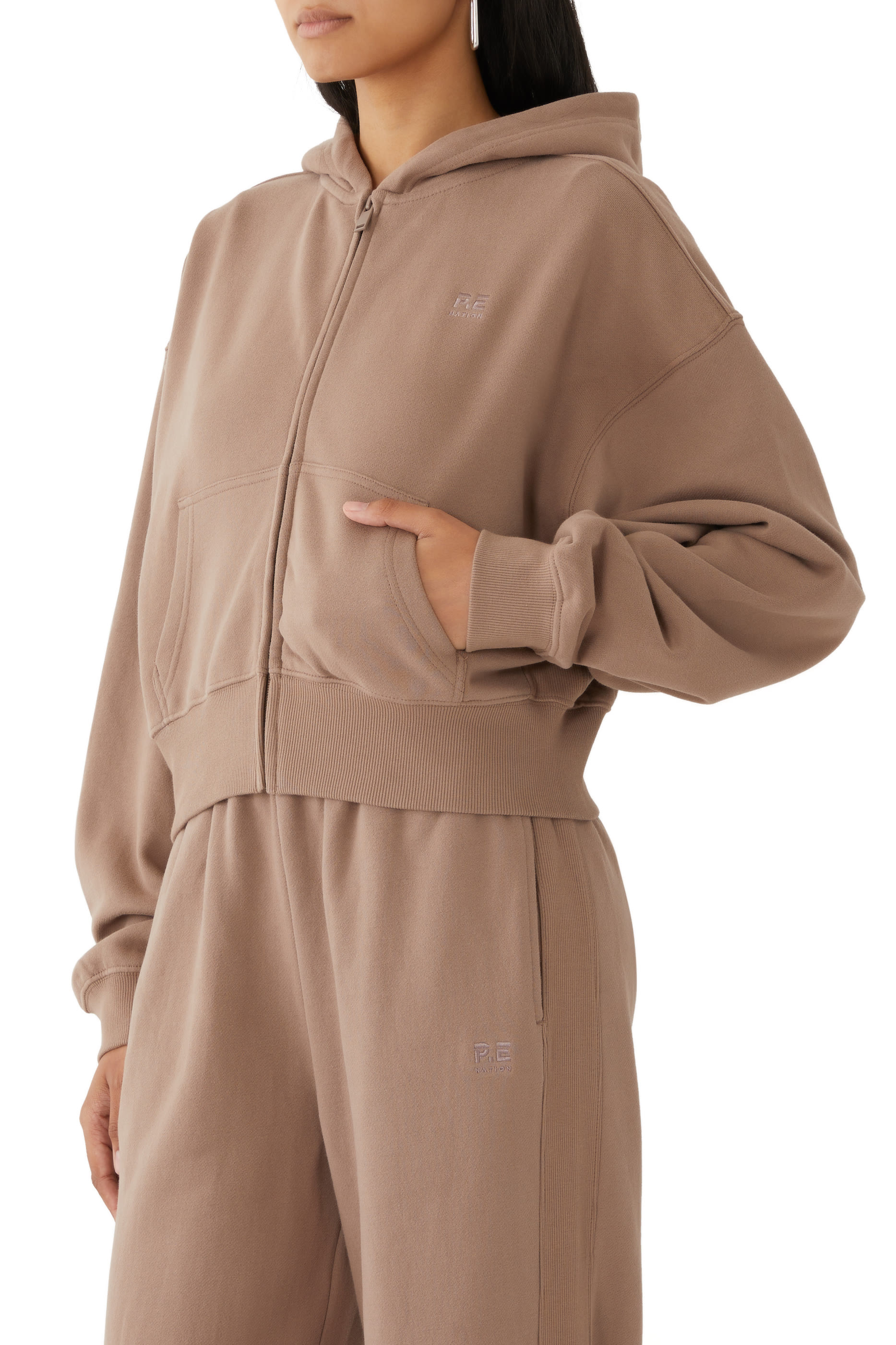 سويت شيرت أدفنتشر بسحاب