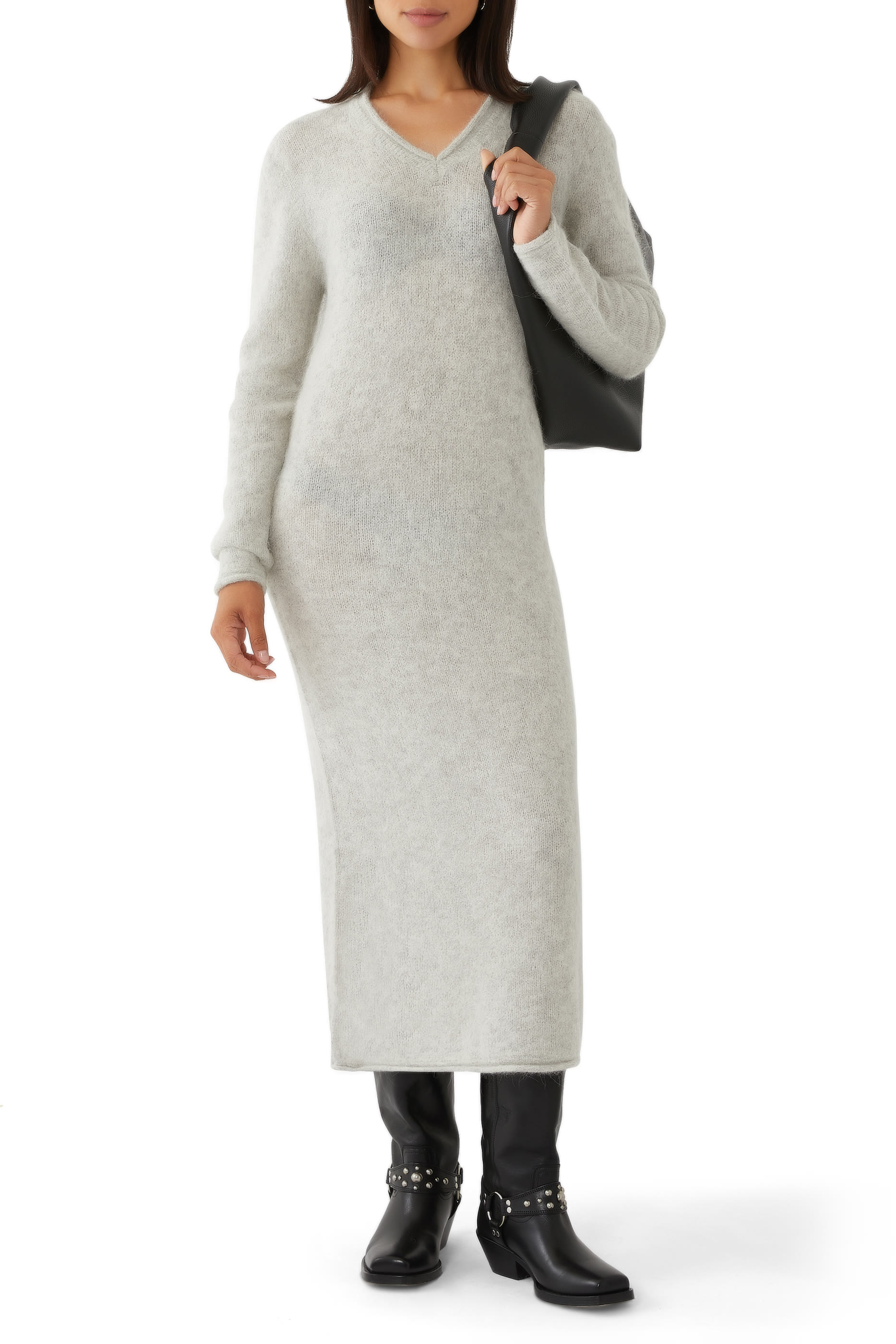 فستان تاين بأكمام طويلة ولون فاتح