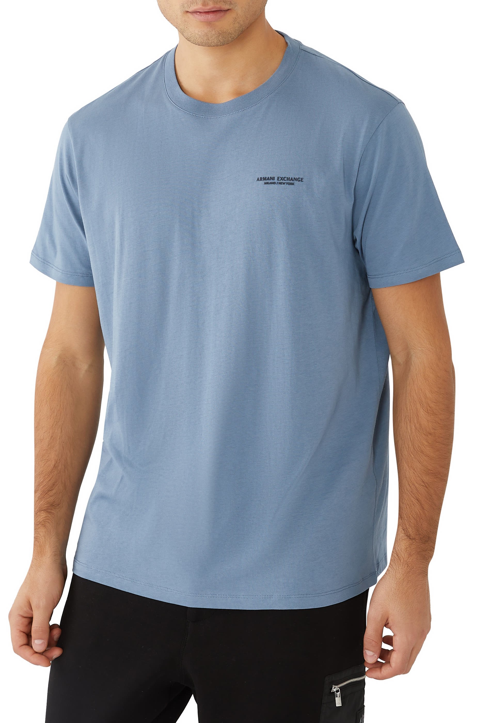 تيشيرت بشعار الماركة