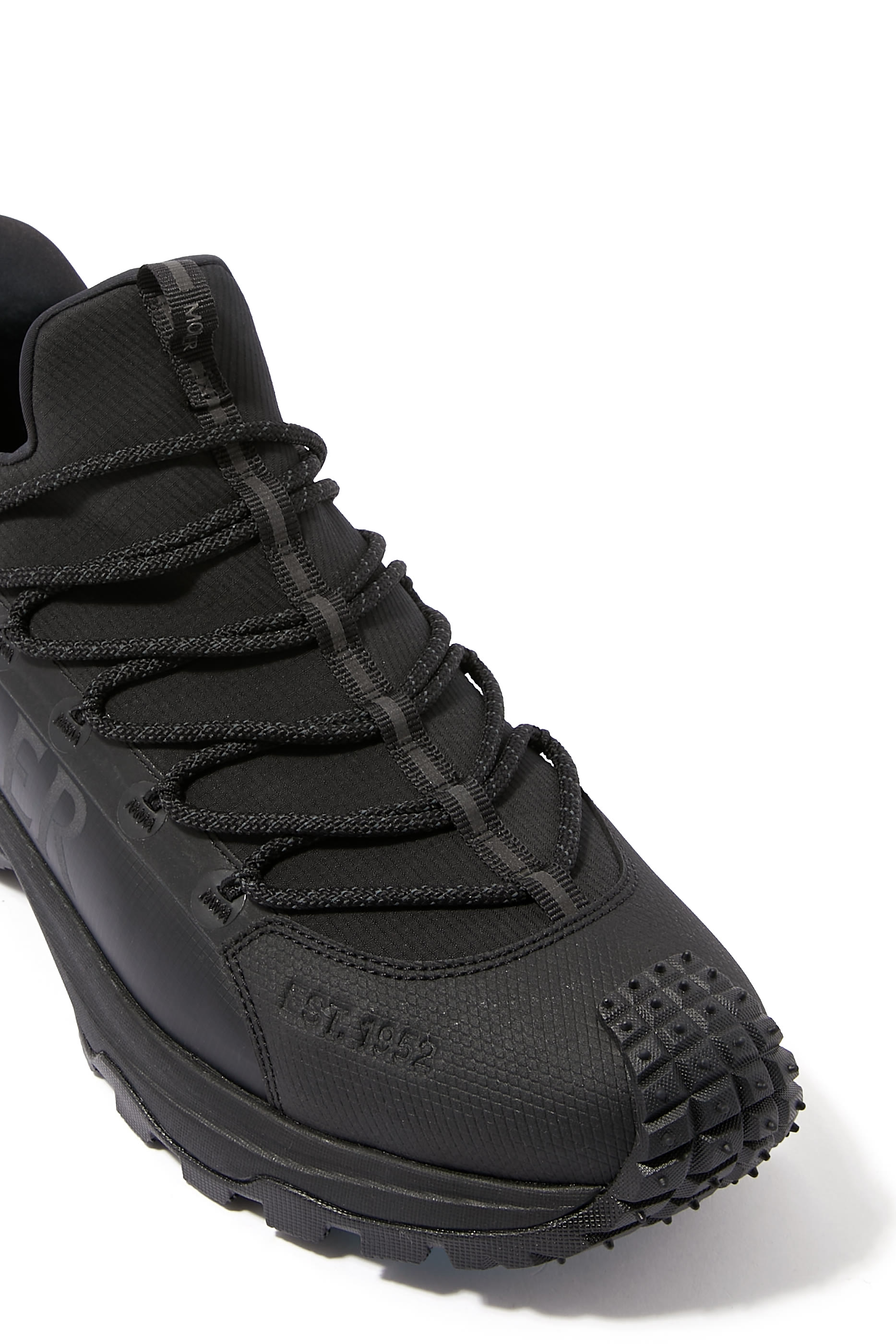 سنيكرز تريل جريب لايت 2 بكاحل منخفض