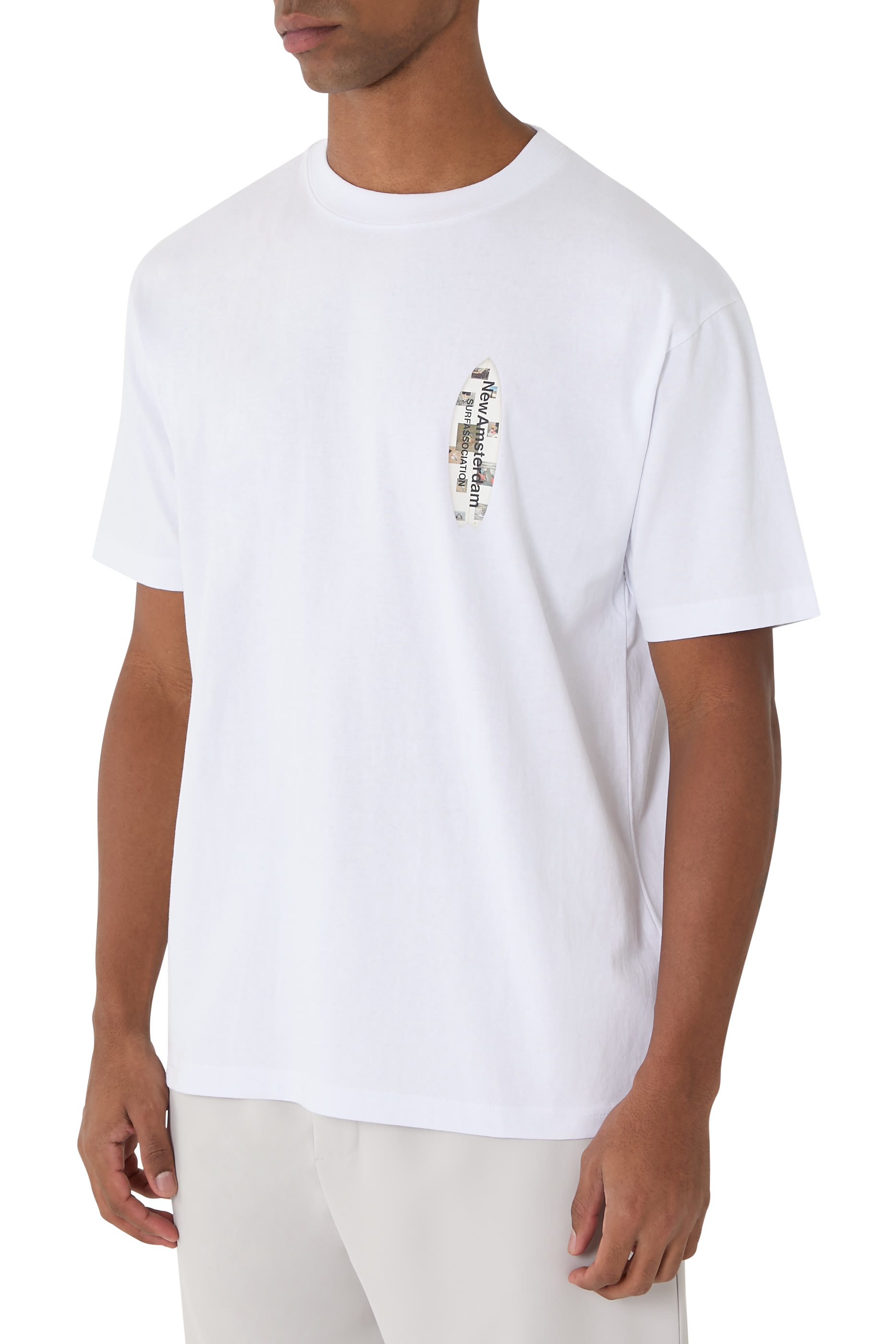 تيشيرت زين بنقشة لوح تزلج