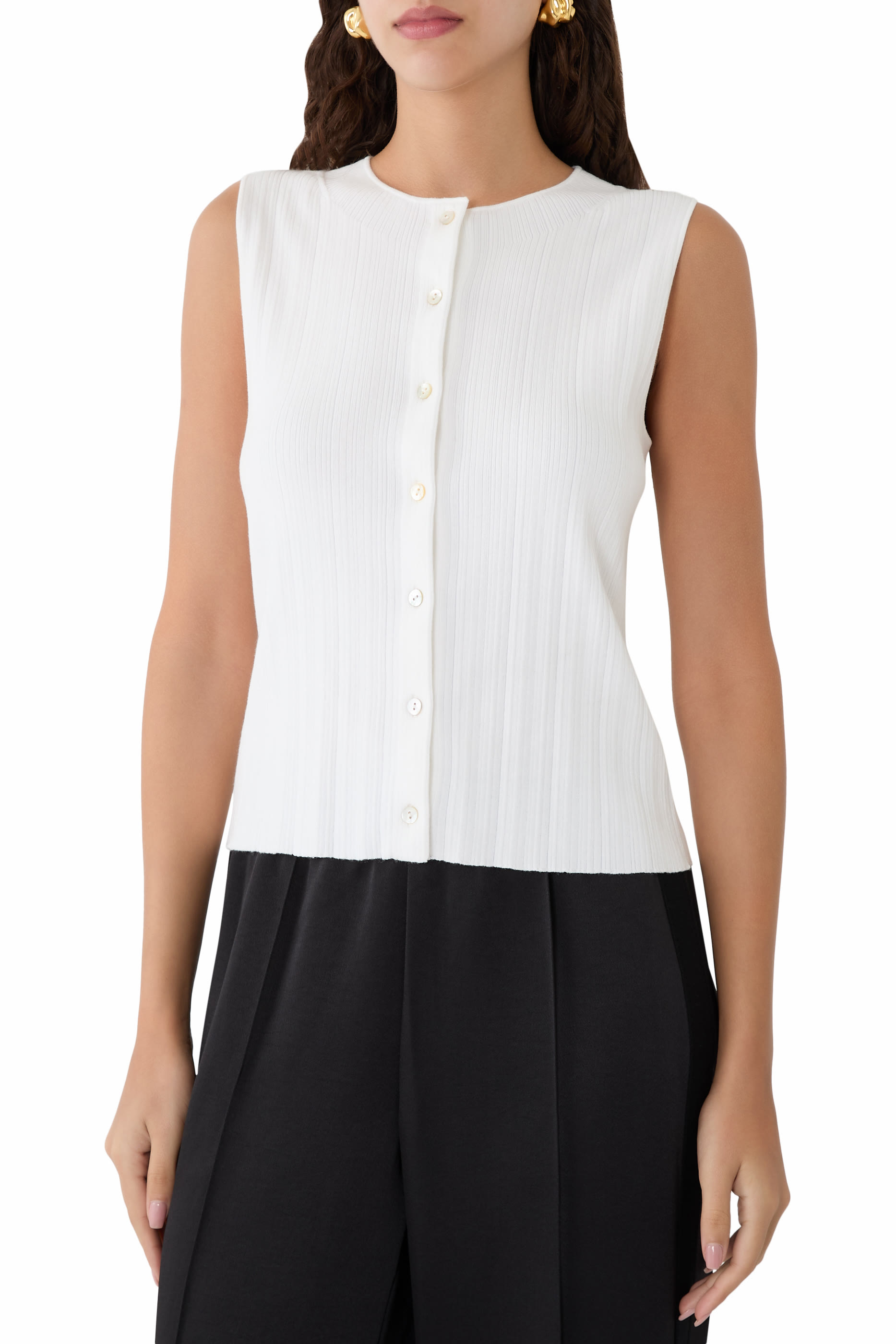 كنزة بأزرار