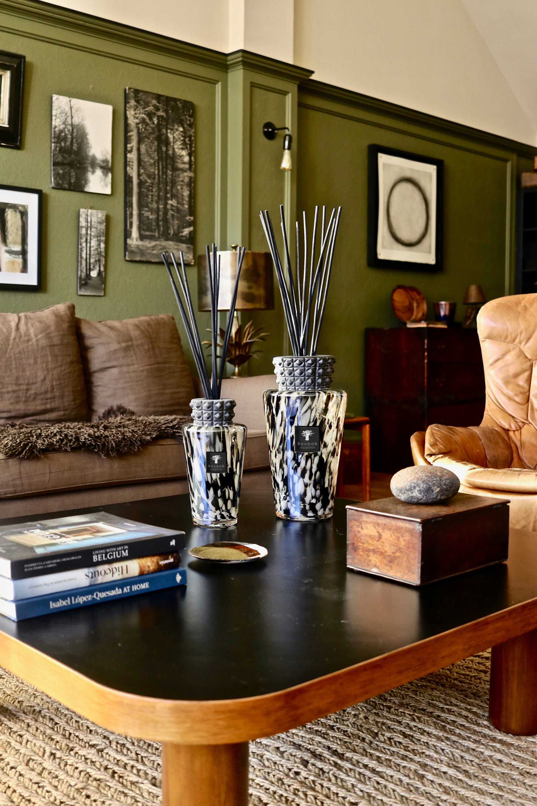 موزع عطر توتيم بلاك بيرلز فاخر، كبير