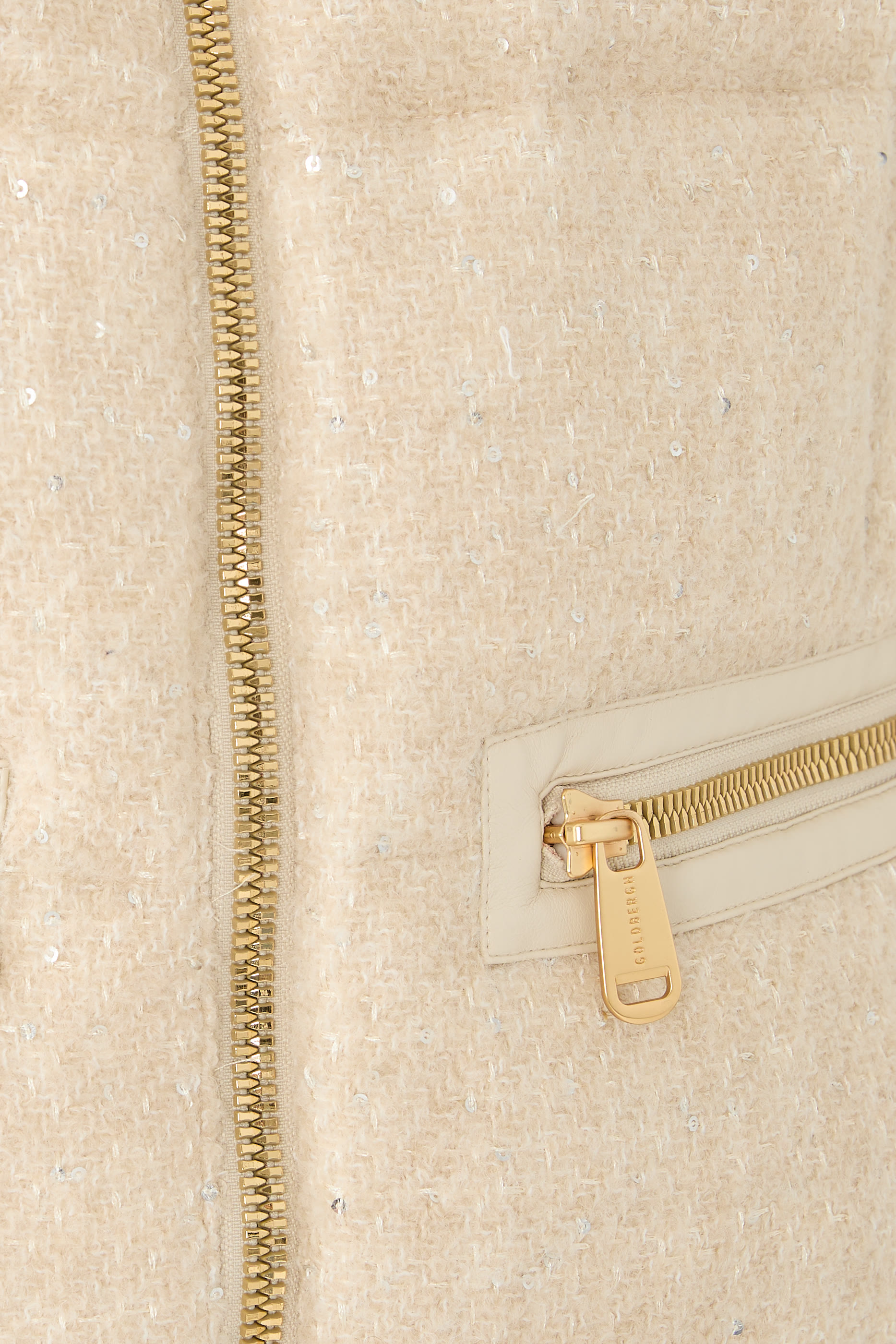 جاكيت شامونيكس للتزلج