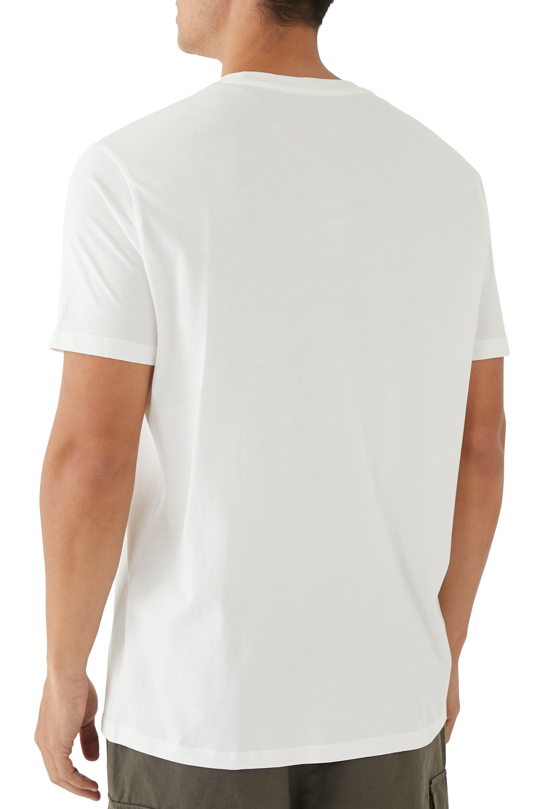 تيشيرت بشعار الماركة