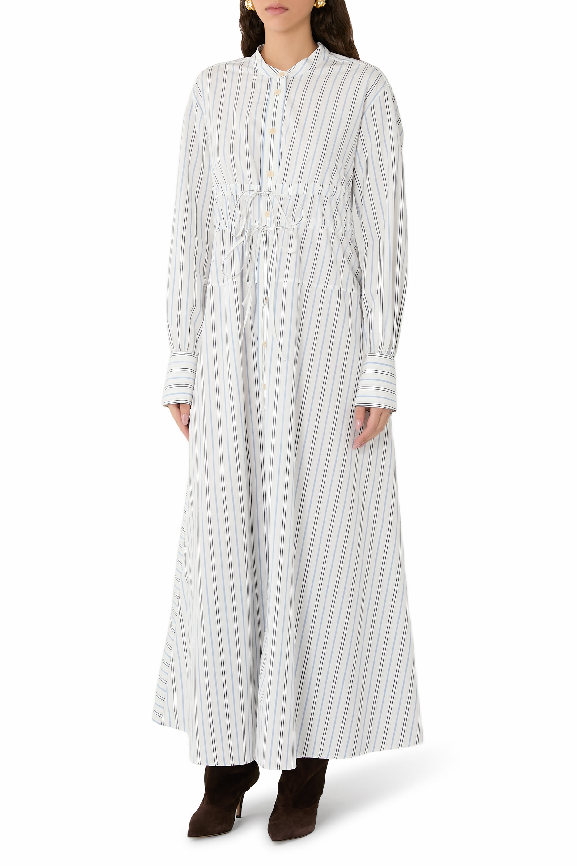 فستان كلاريتي