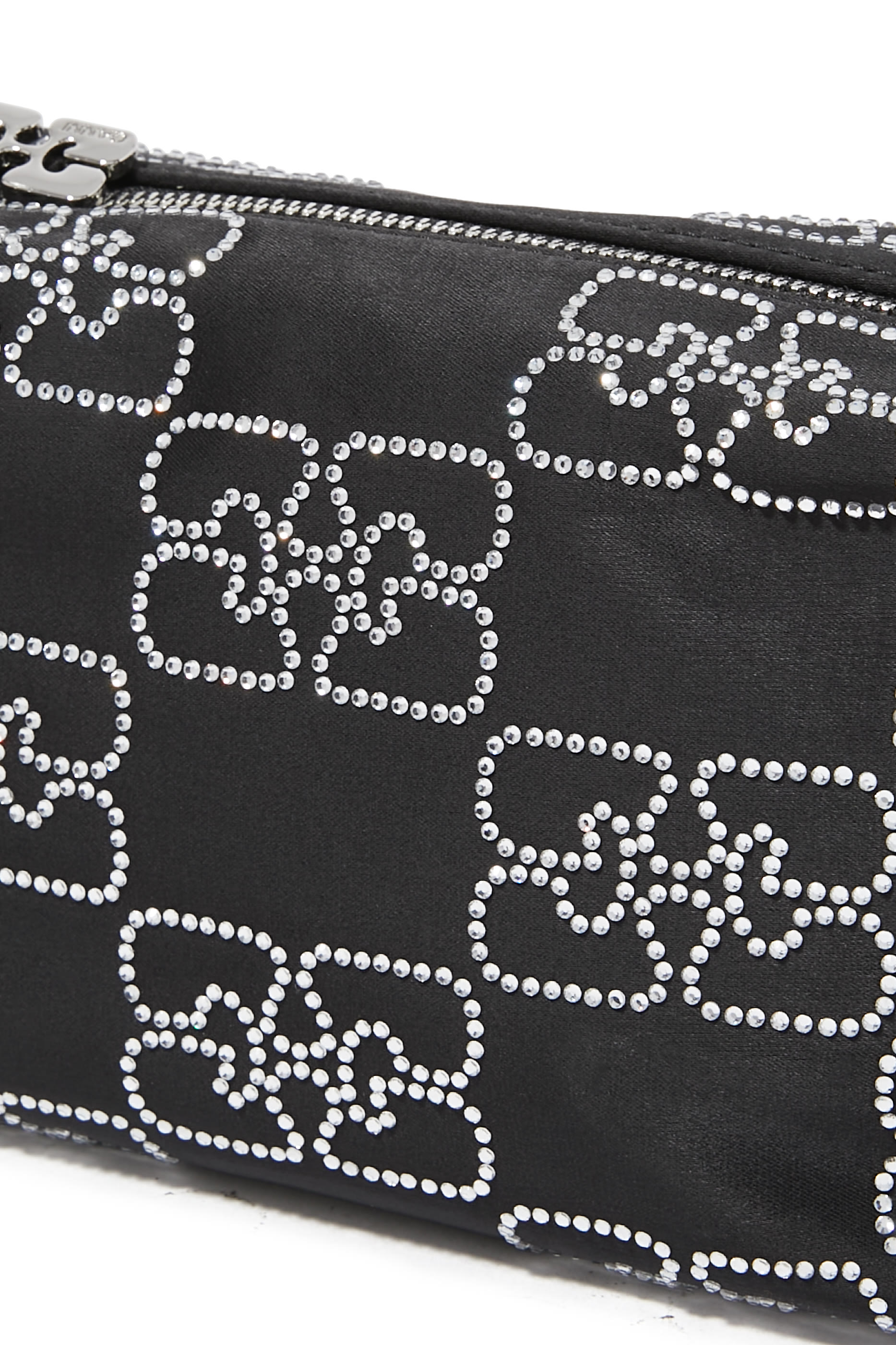 حقيبة ساتان صغيرة بتصميم فراشة