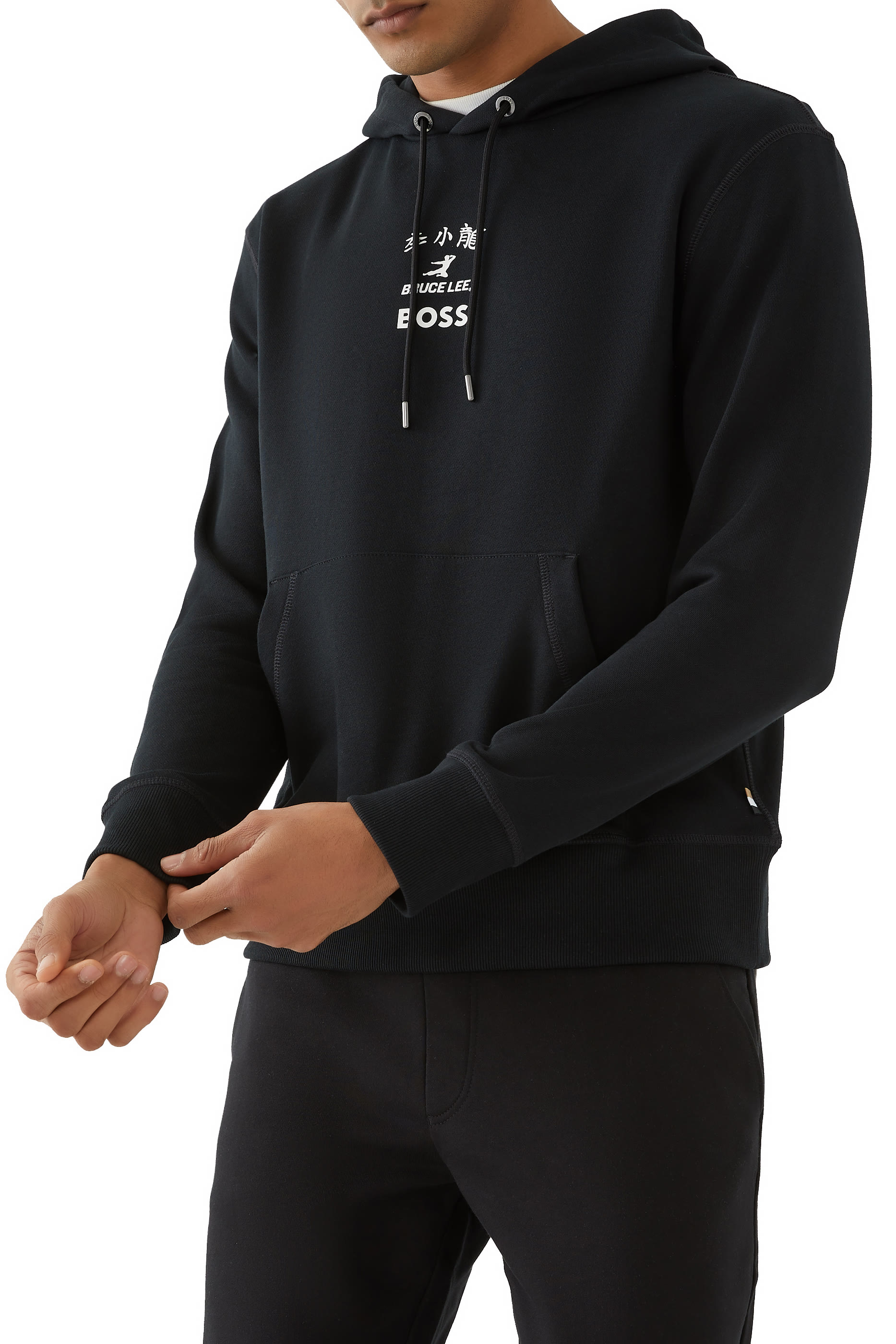 سويت شيرت بطبعات بروس لي فنية