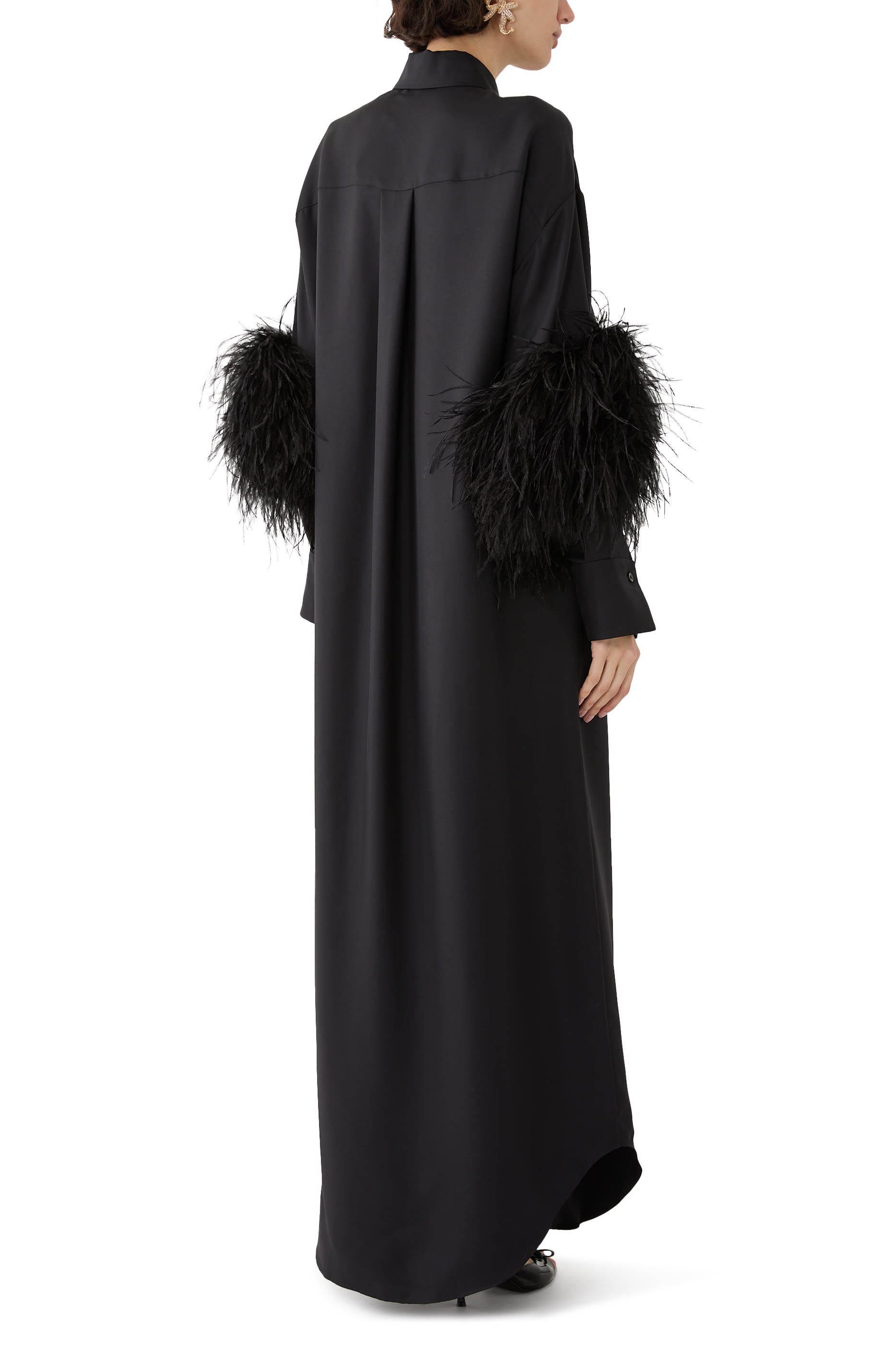 فستان بلومينغديلز الحصري بصف أزرار مزين بالريش